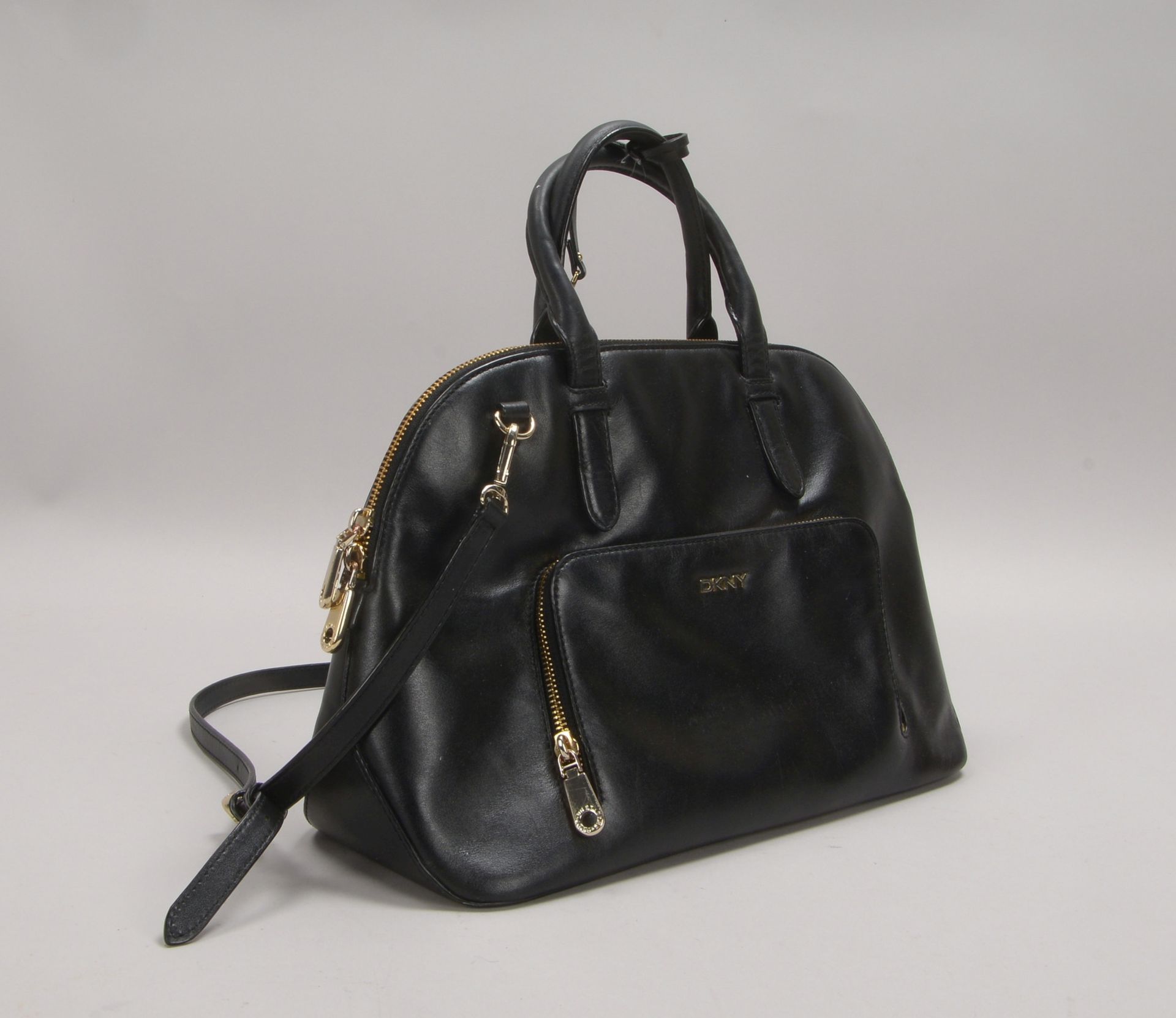 DKNY, Damenhandtasche, schwarzes Echtleder, mit Au&szlig;entasche und Schulterriemen - Image 2 of 2
