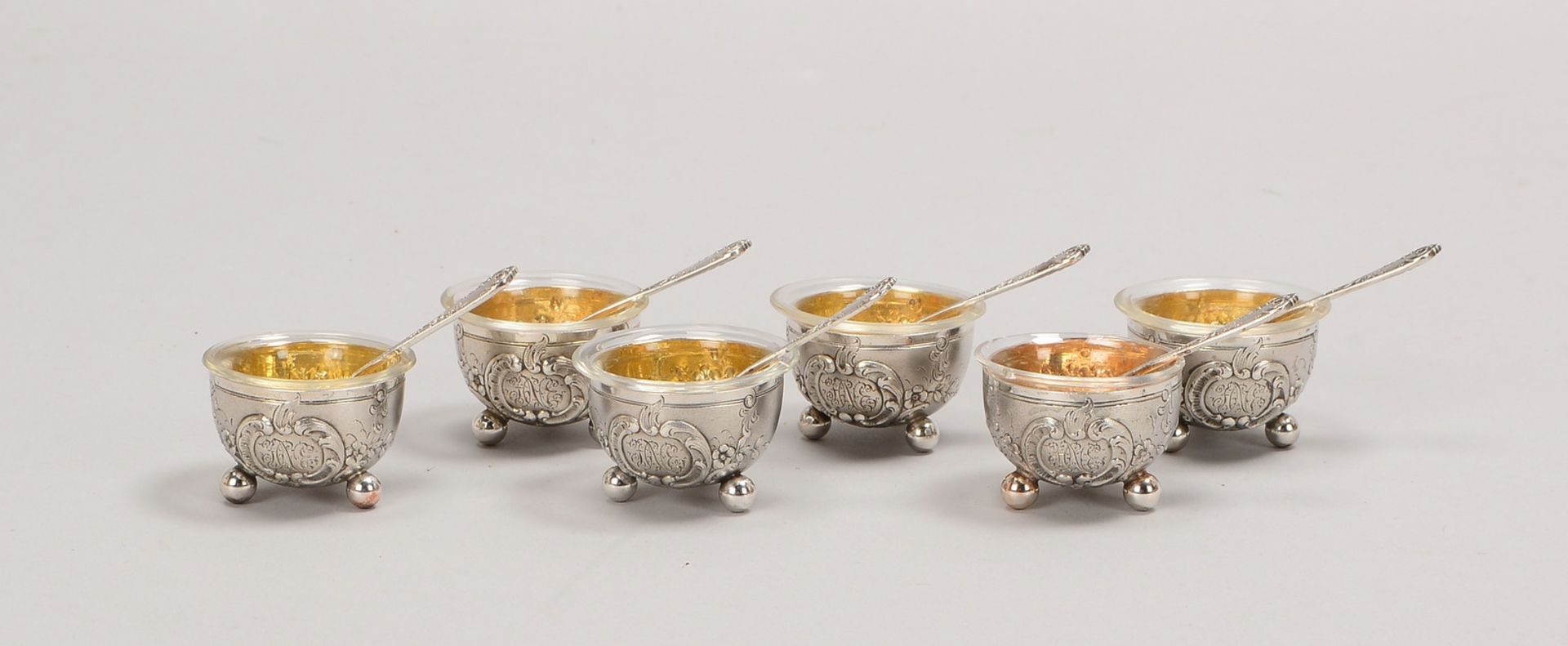 6 Sali&egrave;ren, 800 Silber, mit Glaseinsatz und Silberl&ouml;ffel; &Oslash; 4 cm, Gew./ohne Glas: