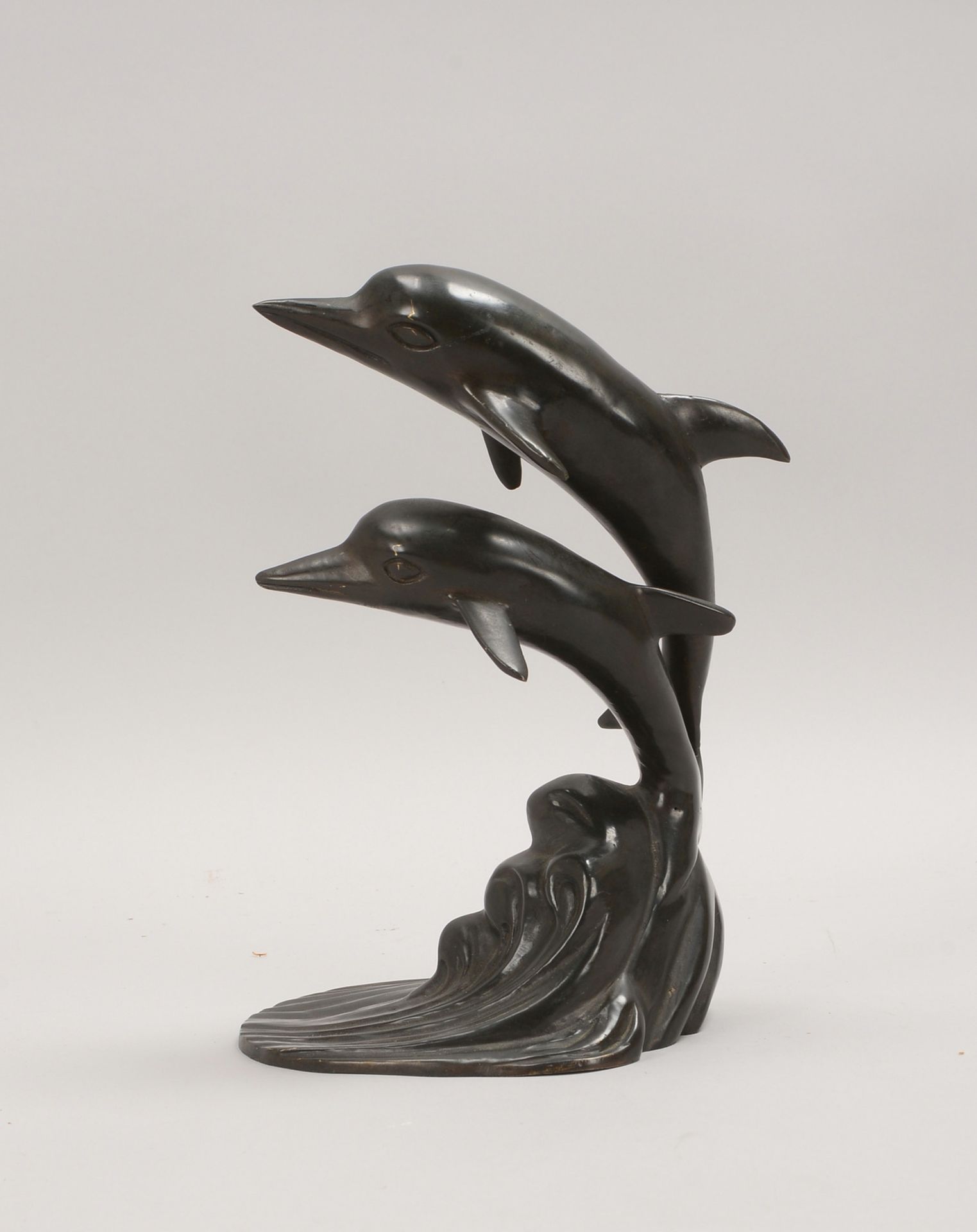 Tischskulptur, &#039;Springende Delfine&#039;, Bronze-Hohlguss, unsigniert; H&ouml;he 25 cm - Image 2 of 2