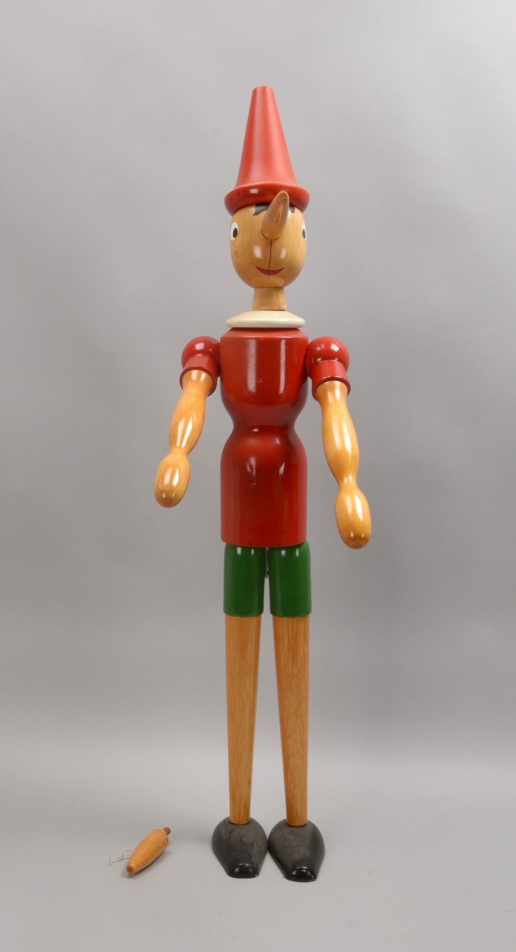Sammlerfigur: gr. &#039;Pinocchio&#039;-Figur, Holz mehrfarbig gefasst, Kopf und Arme beweglich
