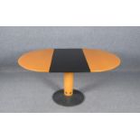 Arco/NL, Tisch, rund, Buche massiv, auf Granit-Fu&szlig;, ausziehbar - mit Einlegeplatte
