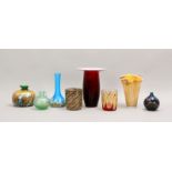 8 K&uuml;nstlerglas-Teile, untersch. Ausf./Farbgestaltungen; H&ouml;he 9 cm - H&ouml;he 20 cm