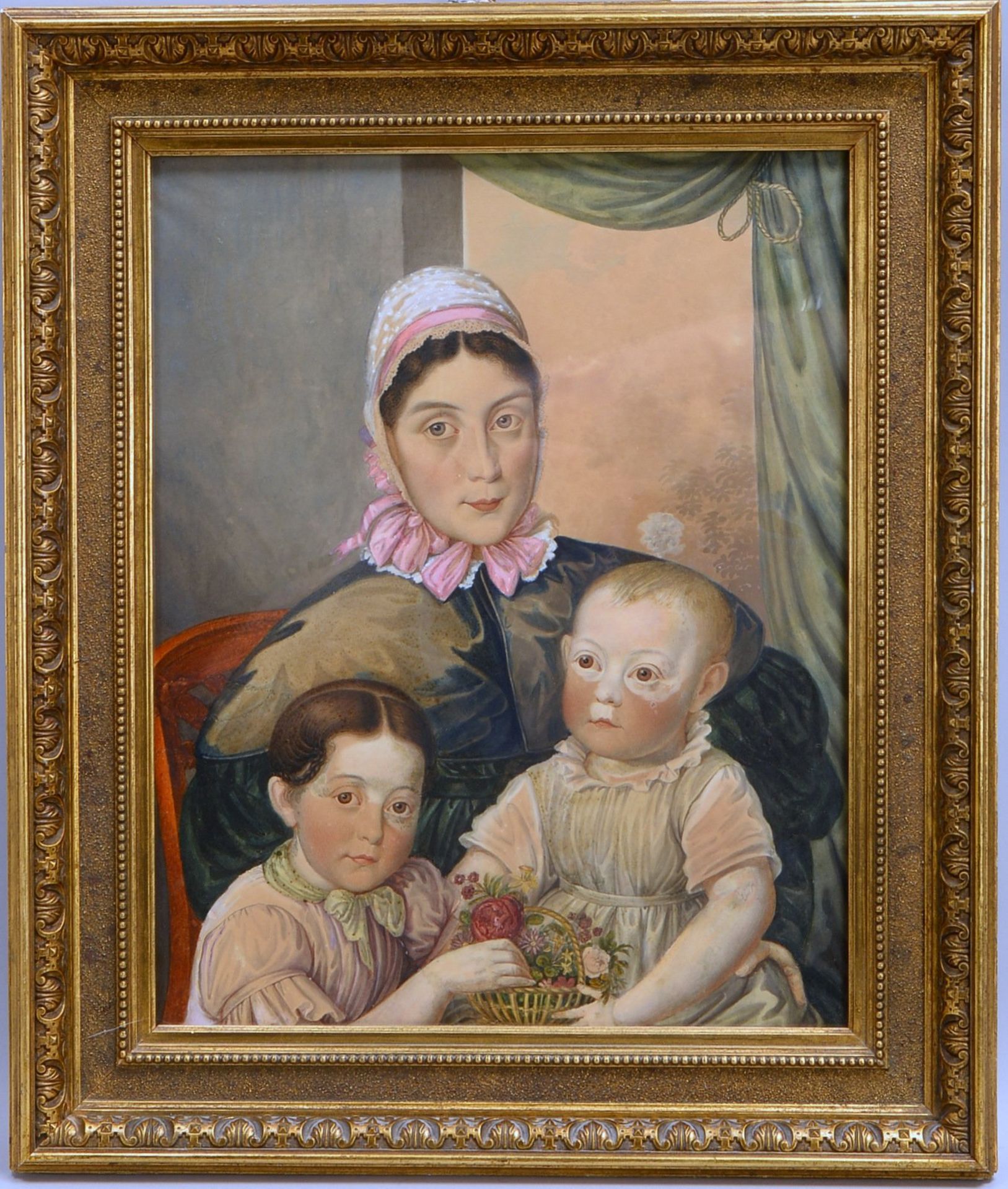 Mischtechnik, &#039;Frauenportrait mit zwei Kindern&#039;, unsigniert, hinter Glas gerahmt