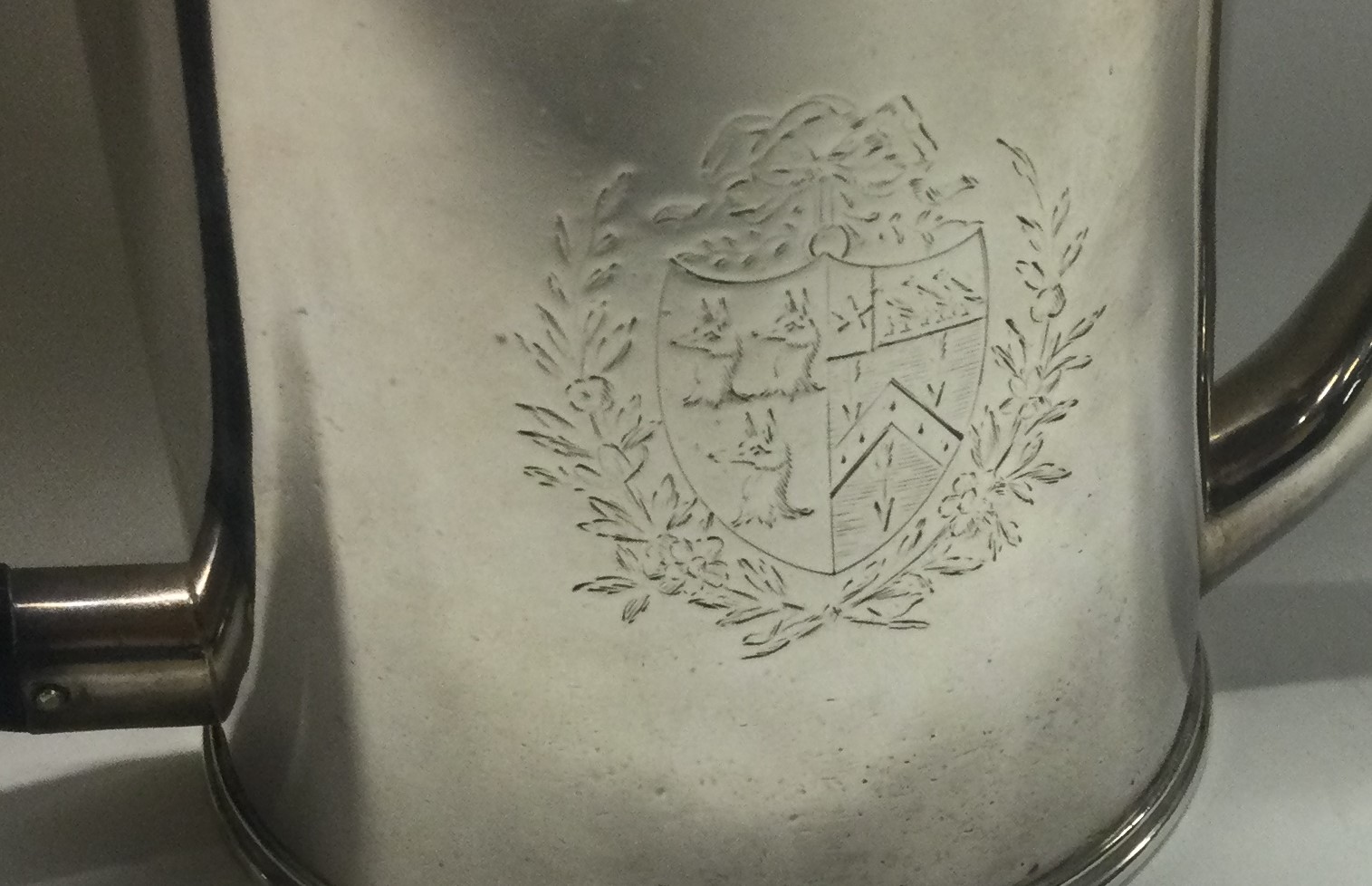 A good 18th Century silver Argyle of typical form with lift-off cover. London 1772. - Image 2 of 4