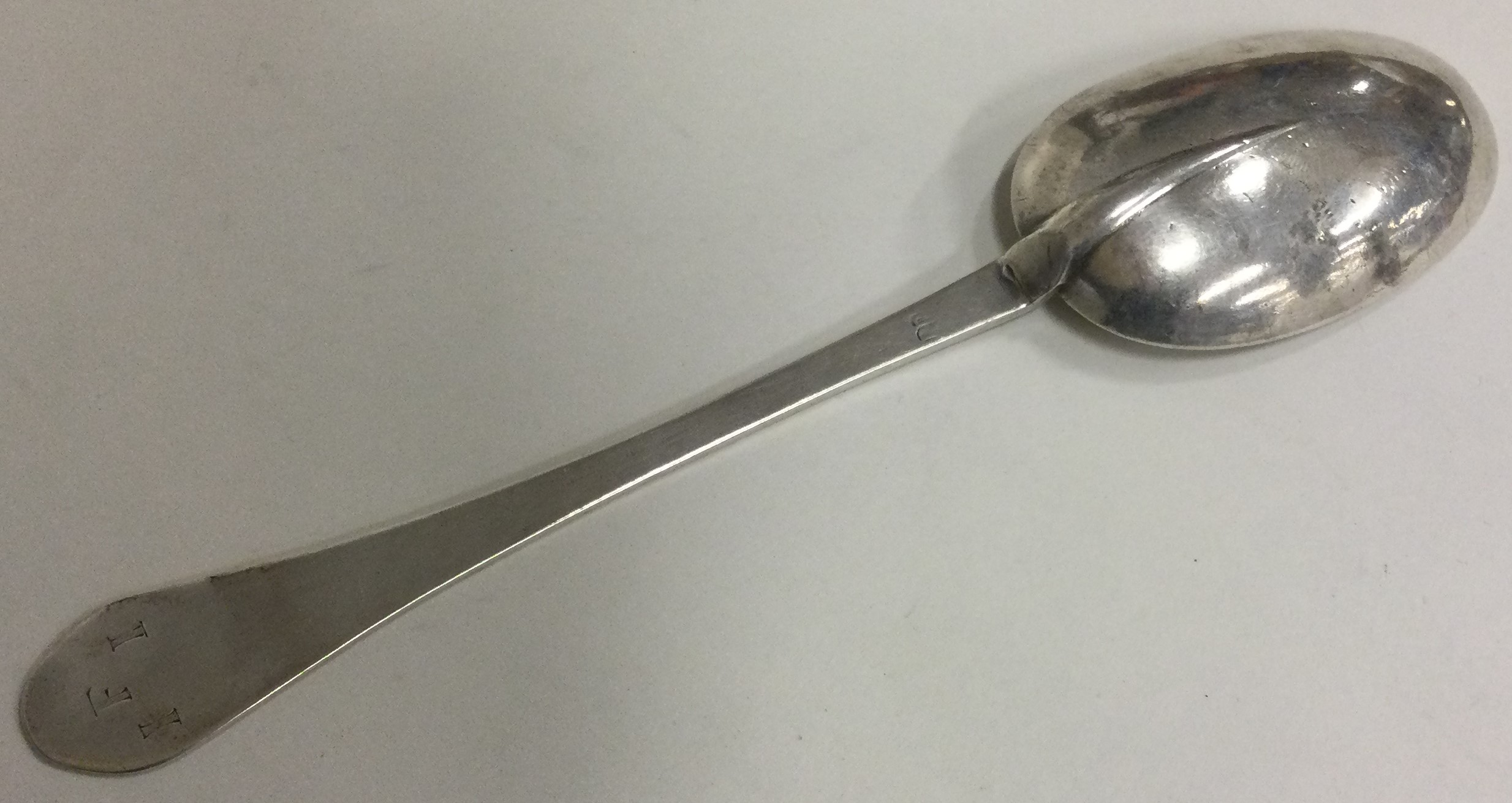 CHANNEL ISLANDS: A silver dog nose spoon. Circa 1710. - Image 3 of 3