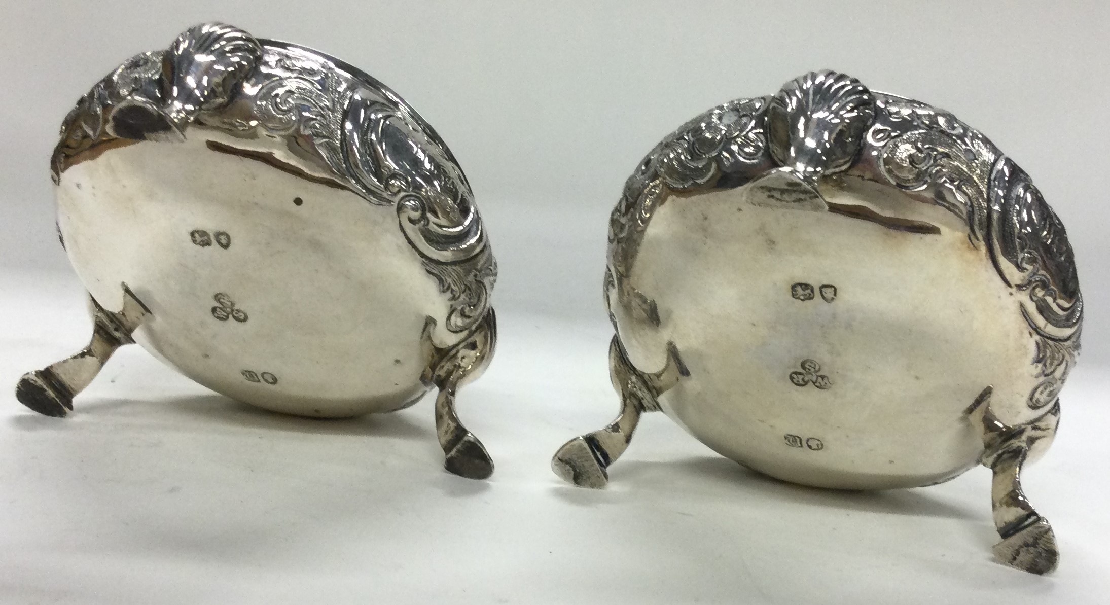 A pair of George III silver salts. London 1855. By William Robert Smily. - Image 2 of 2
