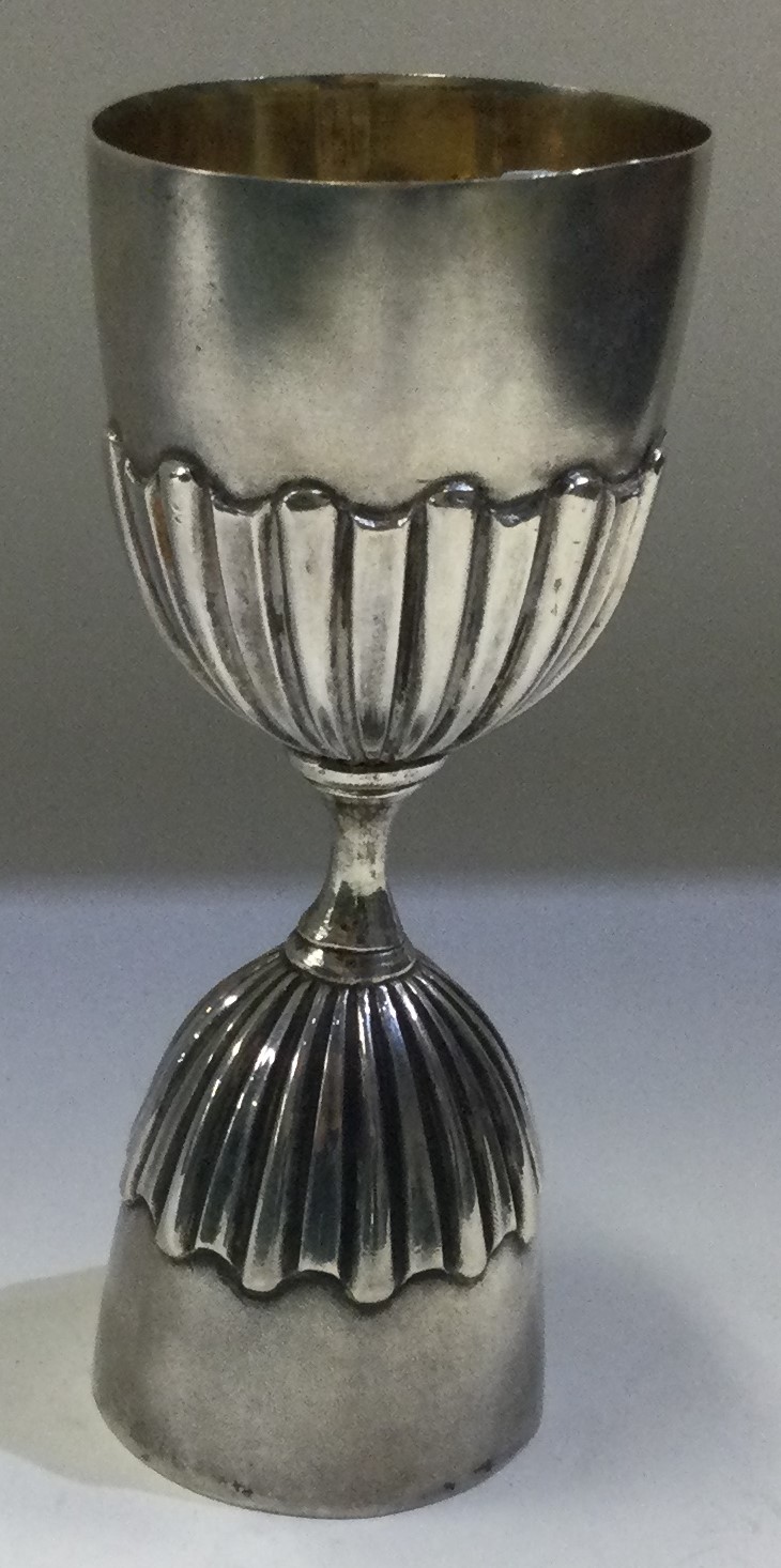 A rare Indian Colonial silver double spirit measurer. By B&Co. - Image 2 of 3