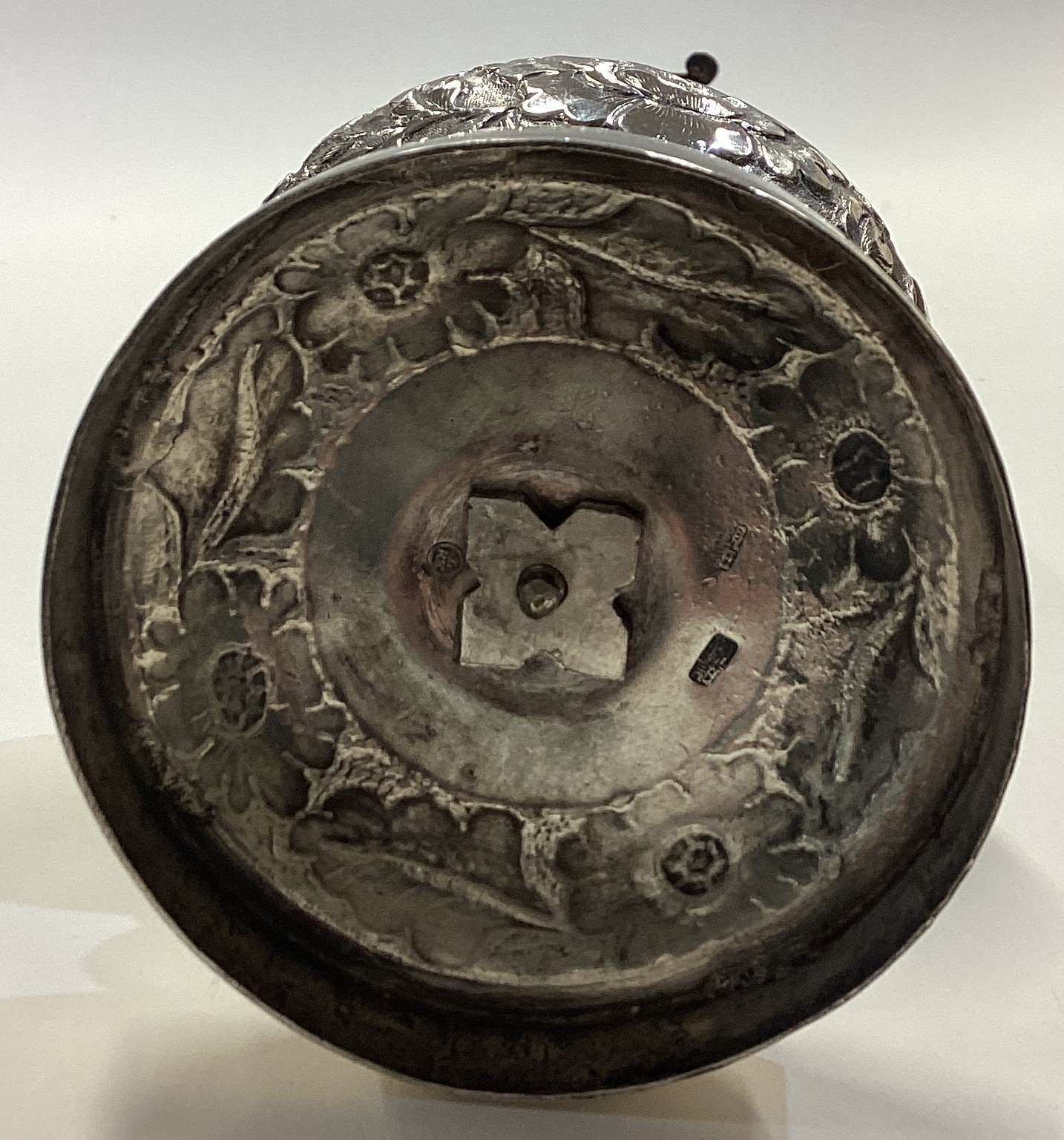 A large early 19th Century Chinese silver rose water sprinkler. - Image 4 of 4