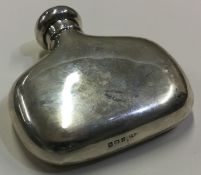 A silver hip flask. Birmingham 1920.