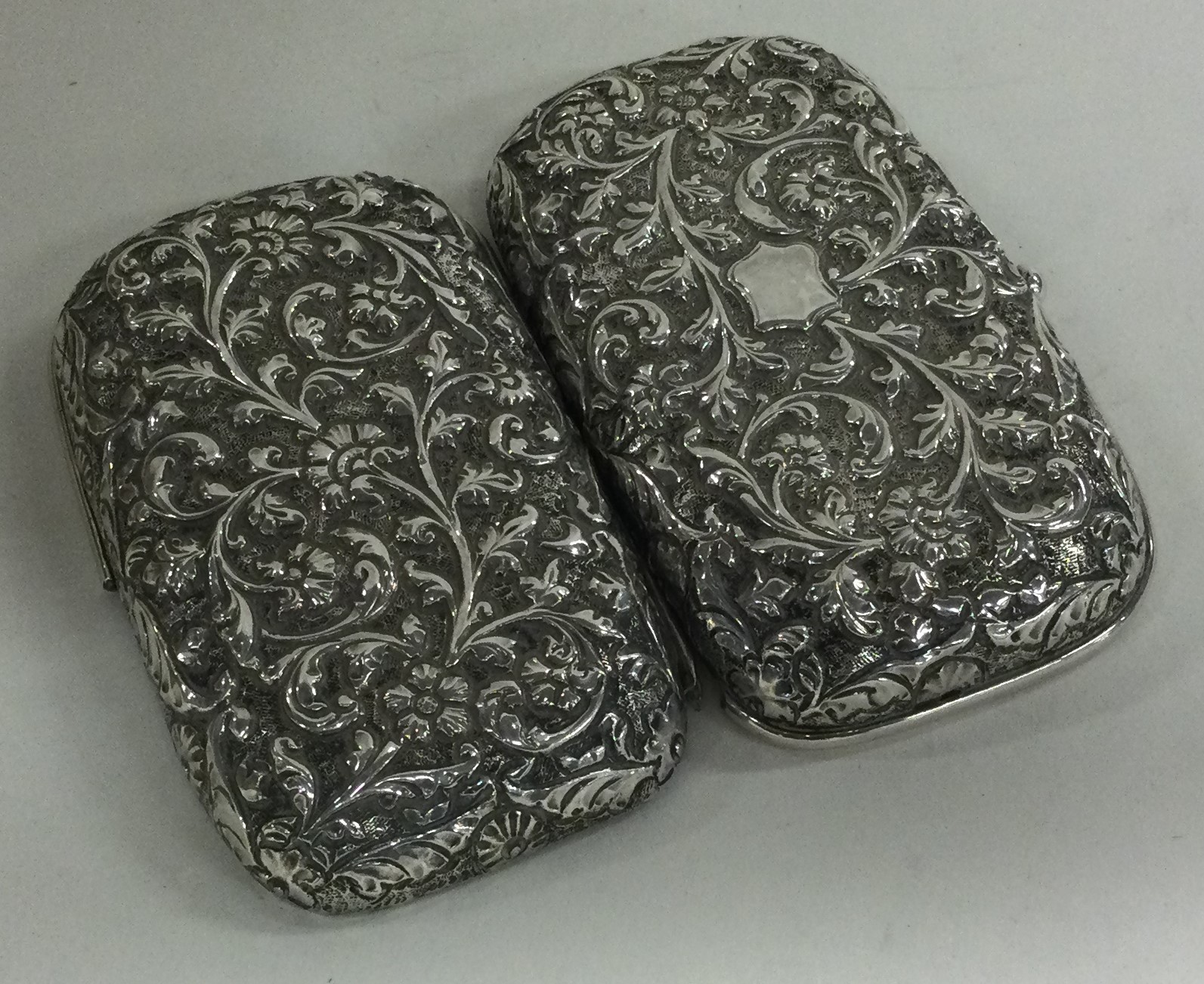 An Indian Colonial chased silver jewellery box. - Image 2 of 2