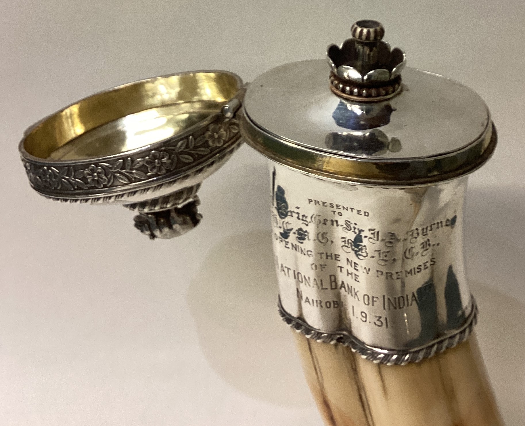 An unusual and rare silver mounted hinged top lighter with warthog finial and engraved decoration. - Image 6 of 6