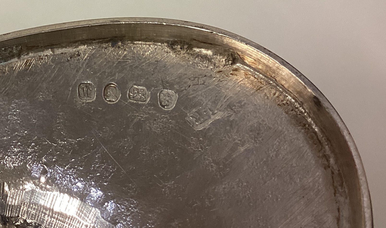 An 18th Century George III silver basket with bright-cut decoration. - Image 3 of 3