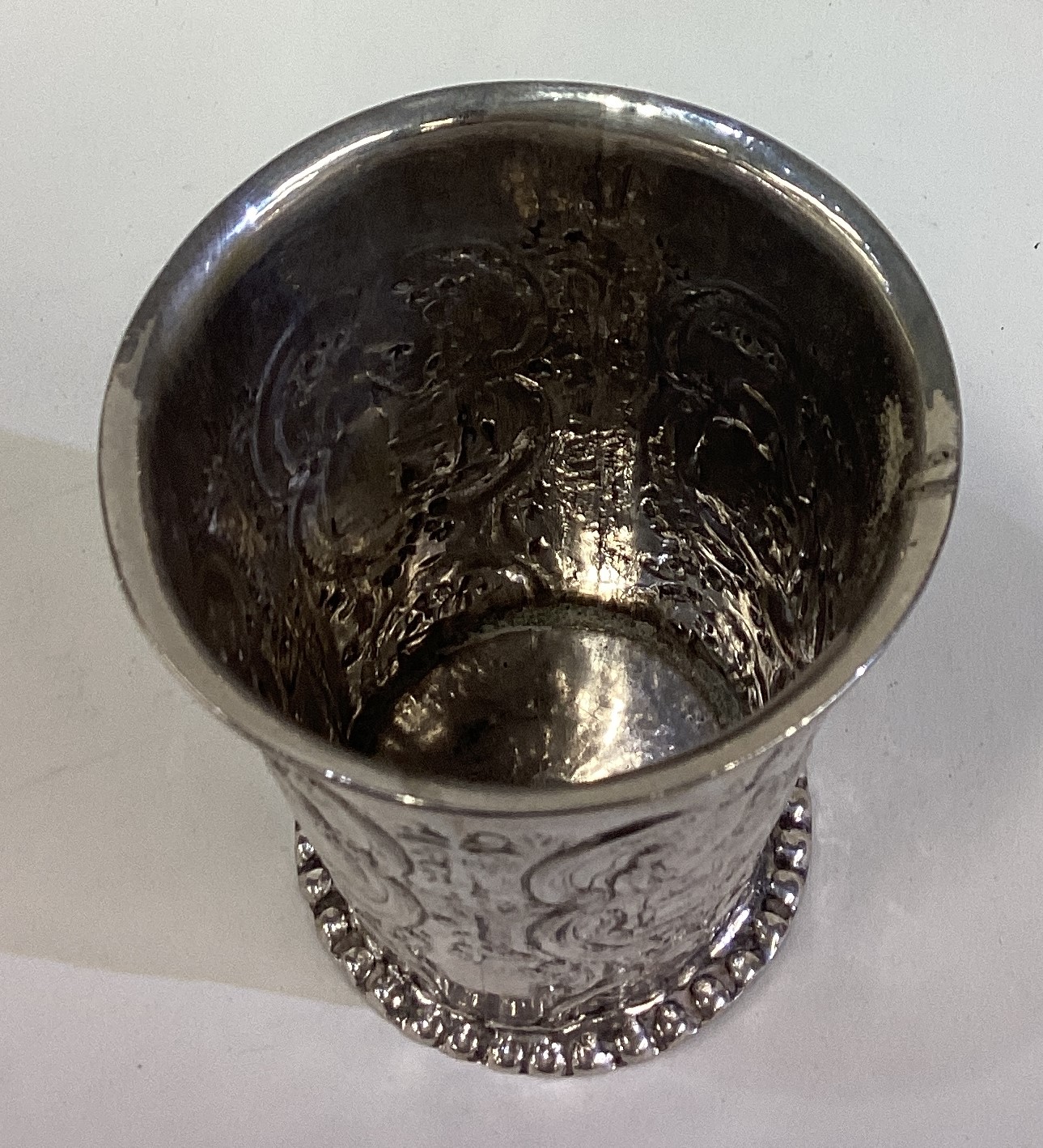 An Antique silver beaker. - Image 3 of 3