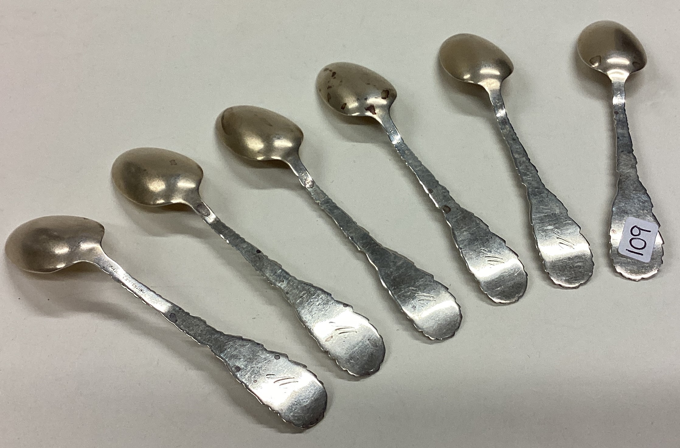 A set of six American silver spoons embossed with flowers and butterflies. - Image 2 of 3