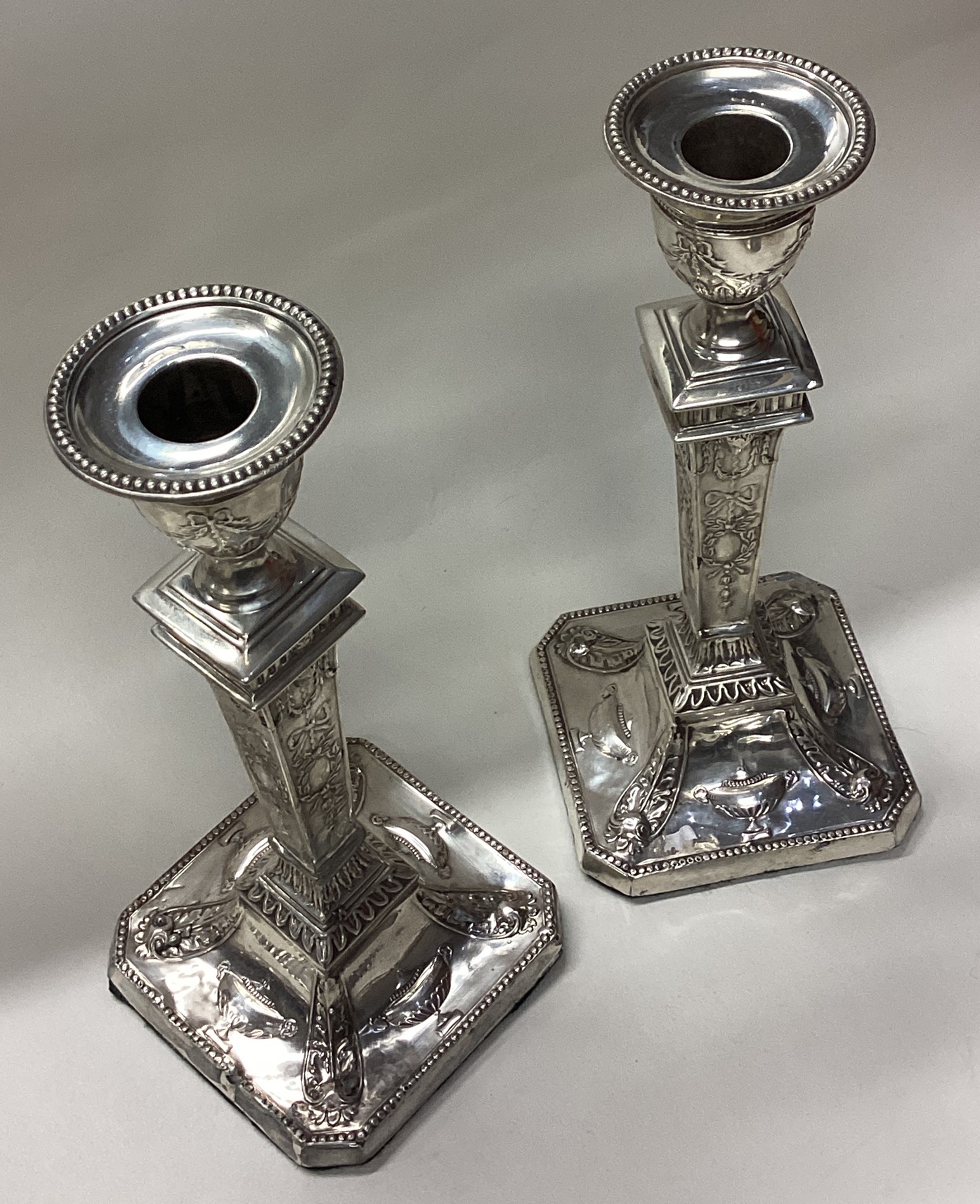 A fine pair of Neo Classical Victorian silver candlesticks. - Image 2 of 3