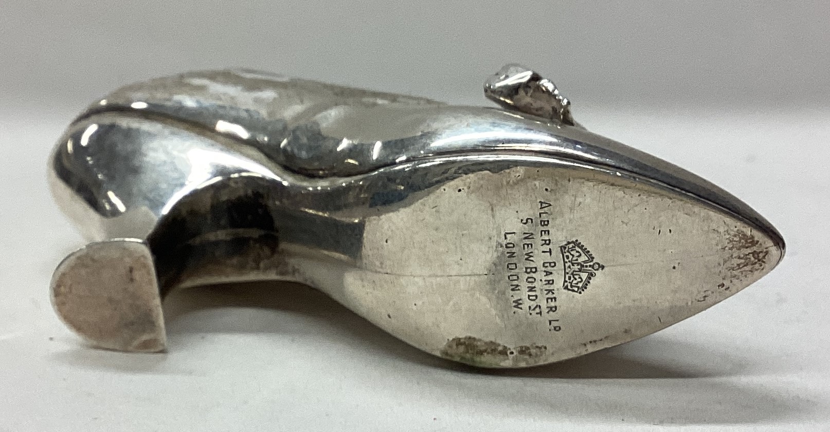 A Victorian silver model of a shoe. London 1890. - Image 2 of 3