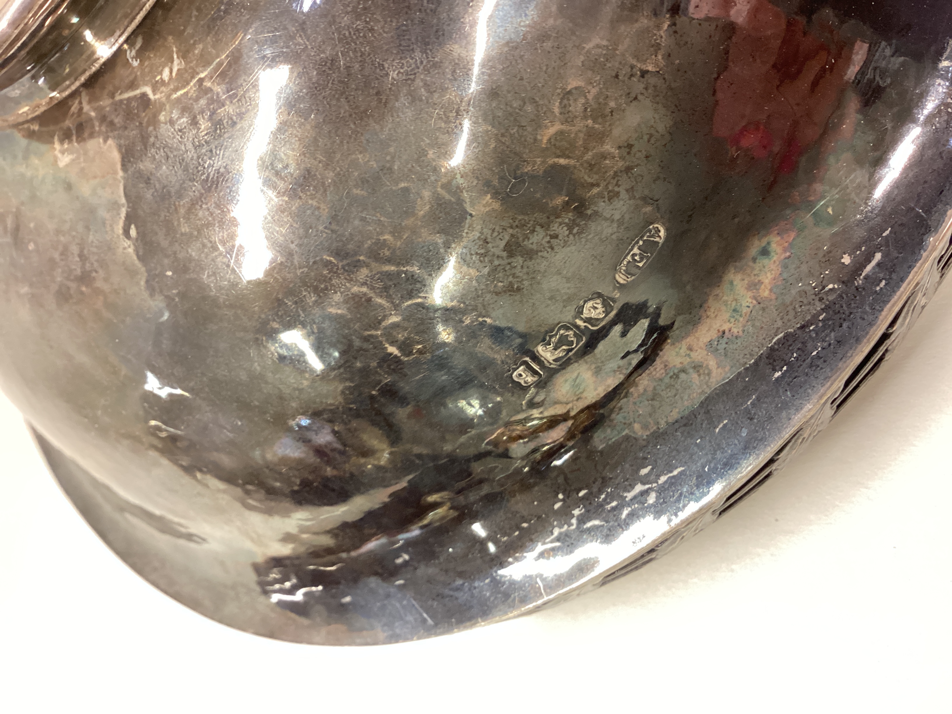 An Art Deco silver presentation bowl with pierced decoration. - Image 3 of 3