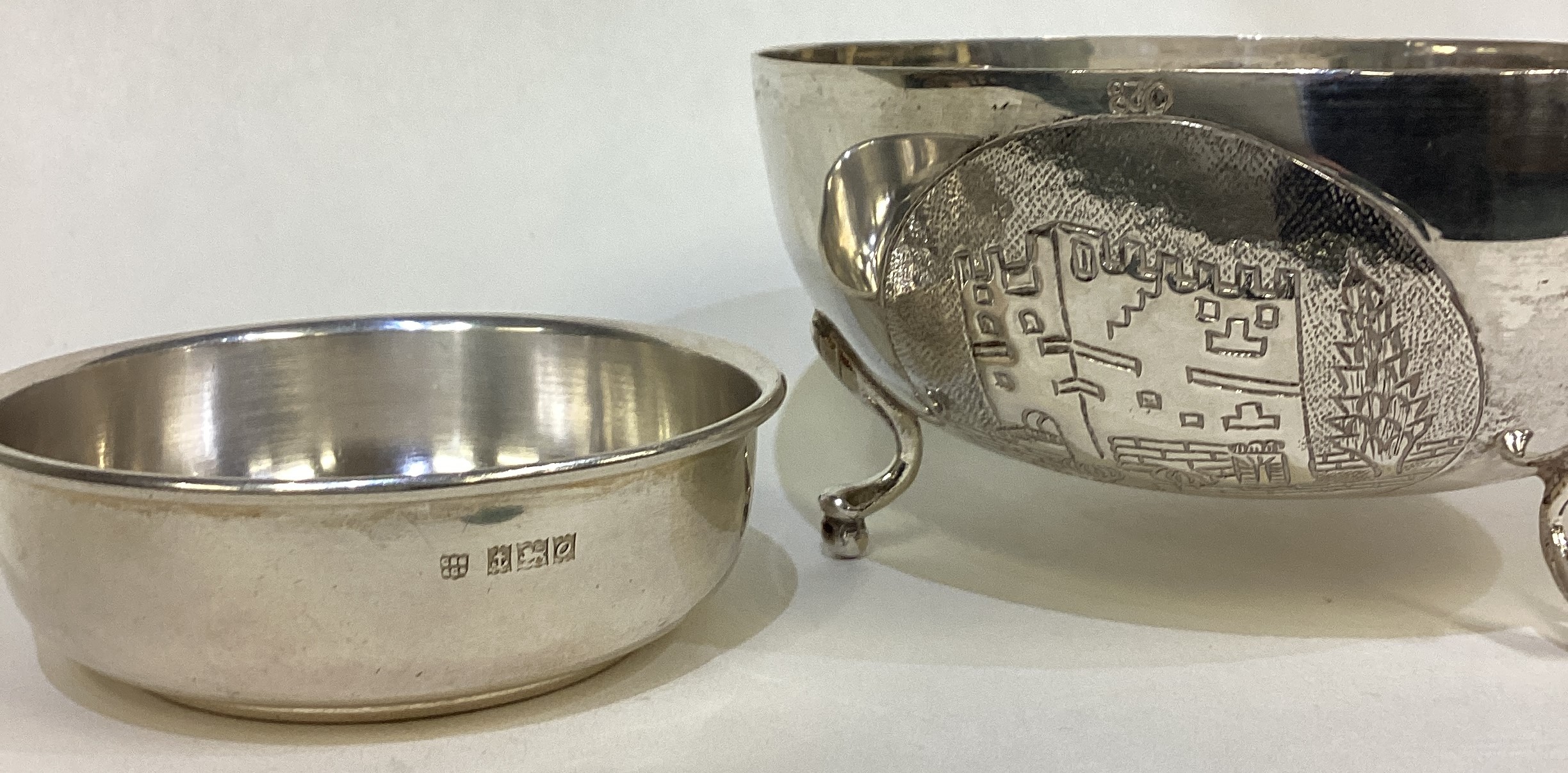 A heavy Continental silver pill dish together with a similar smaller example. - Image 2 of 2