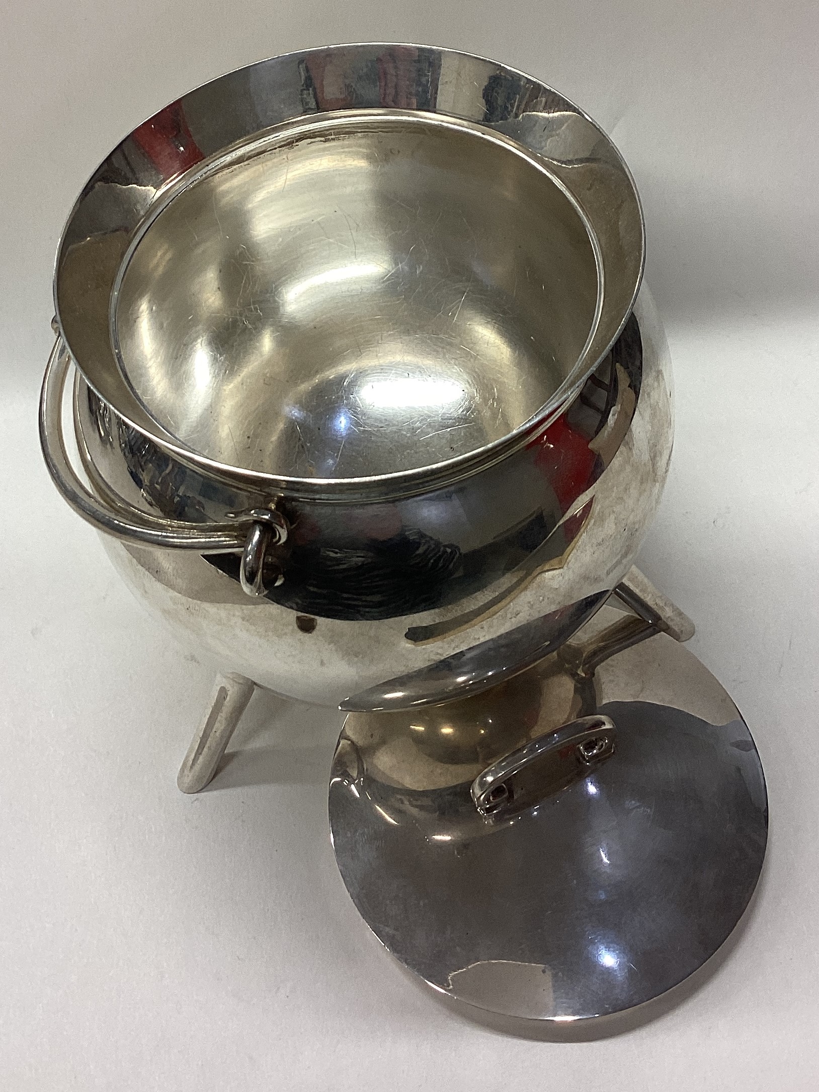 A rare novelty silver tea caddy in the form of a cauldron. - Image 3 of 4