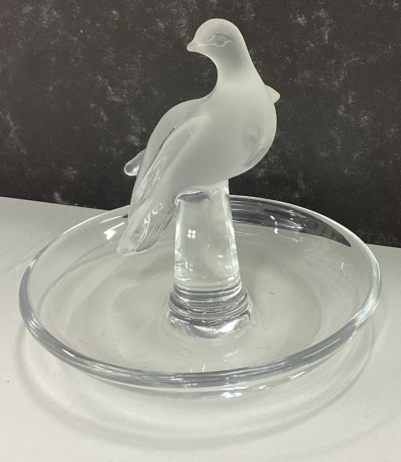 LALIQUE: A small glass pin dish decorated with figure of bird. - Image 2 of 3