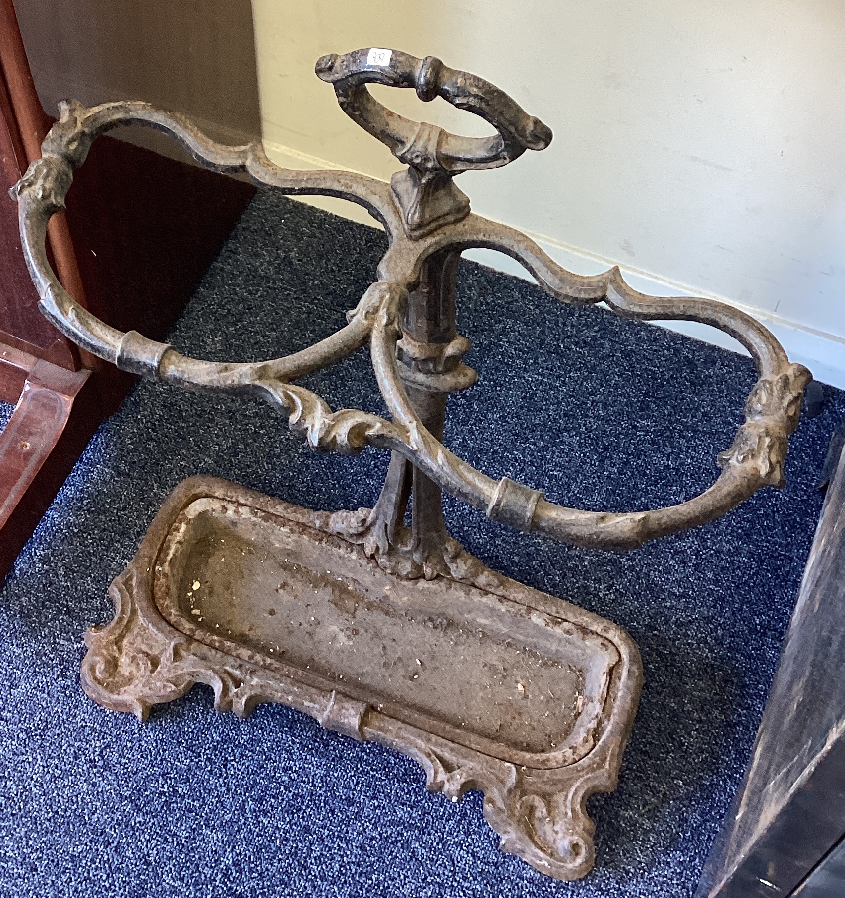 A large cast iron stick stand. - Image 2 of 2