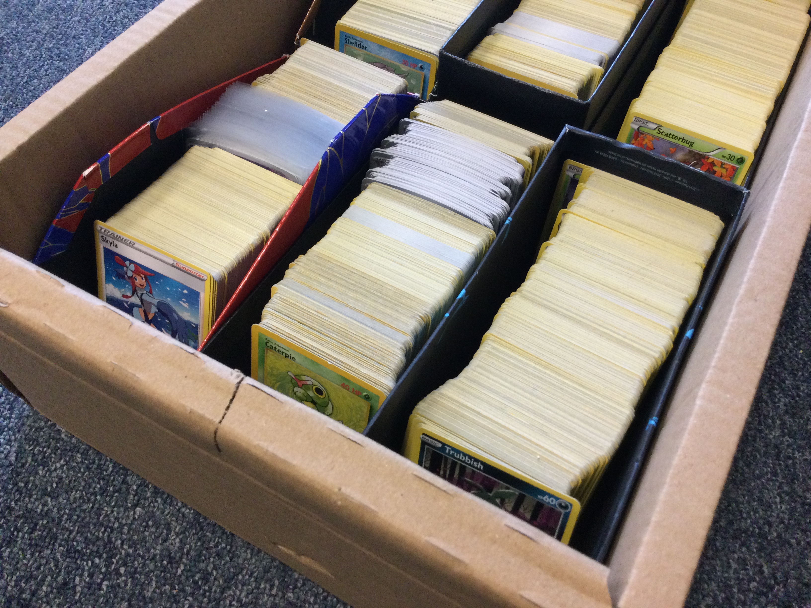 A box of Pokemon cards. - Image 3 of 3