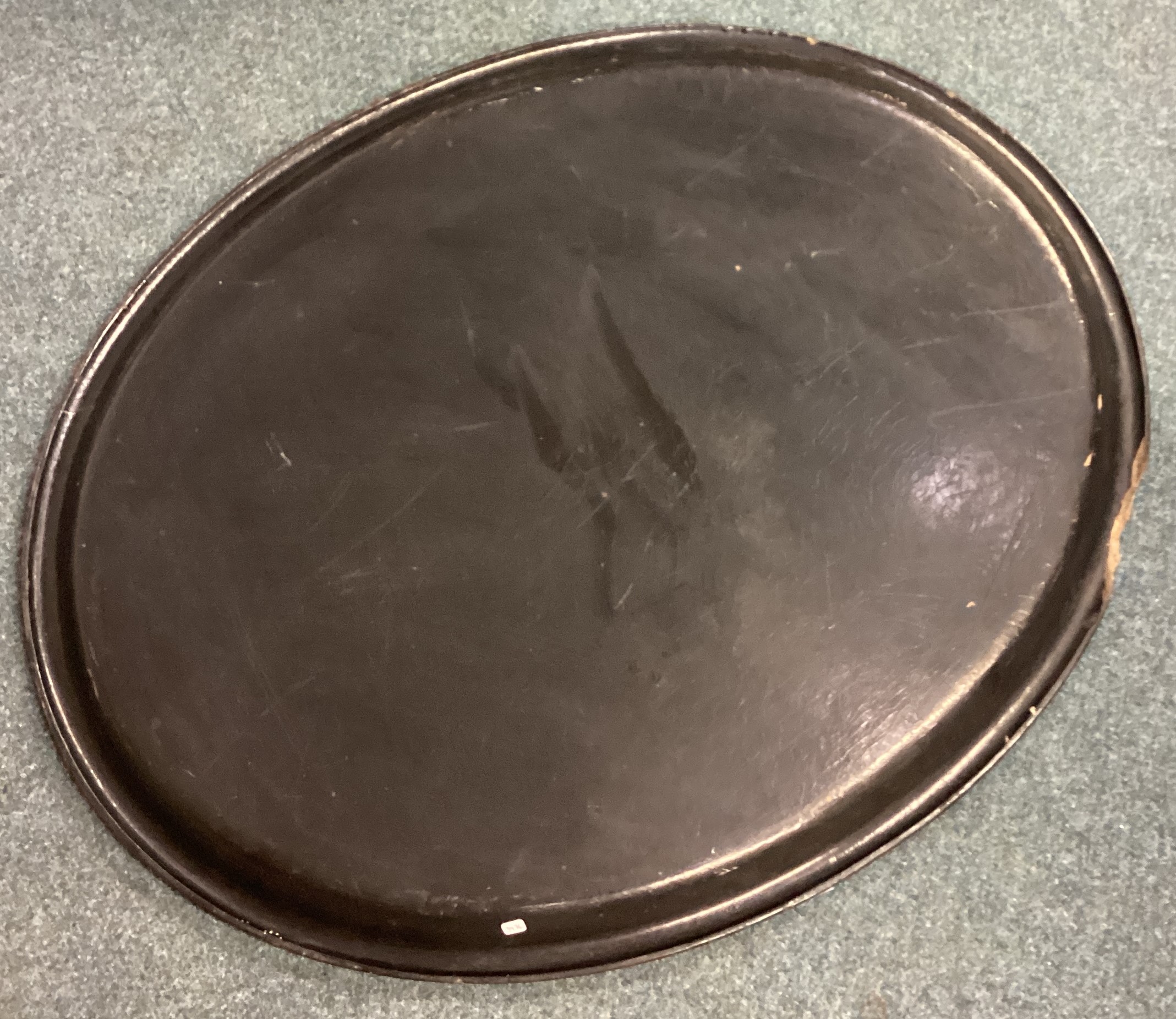 An oval paper mâché tray. - Image 3 of 3