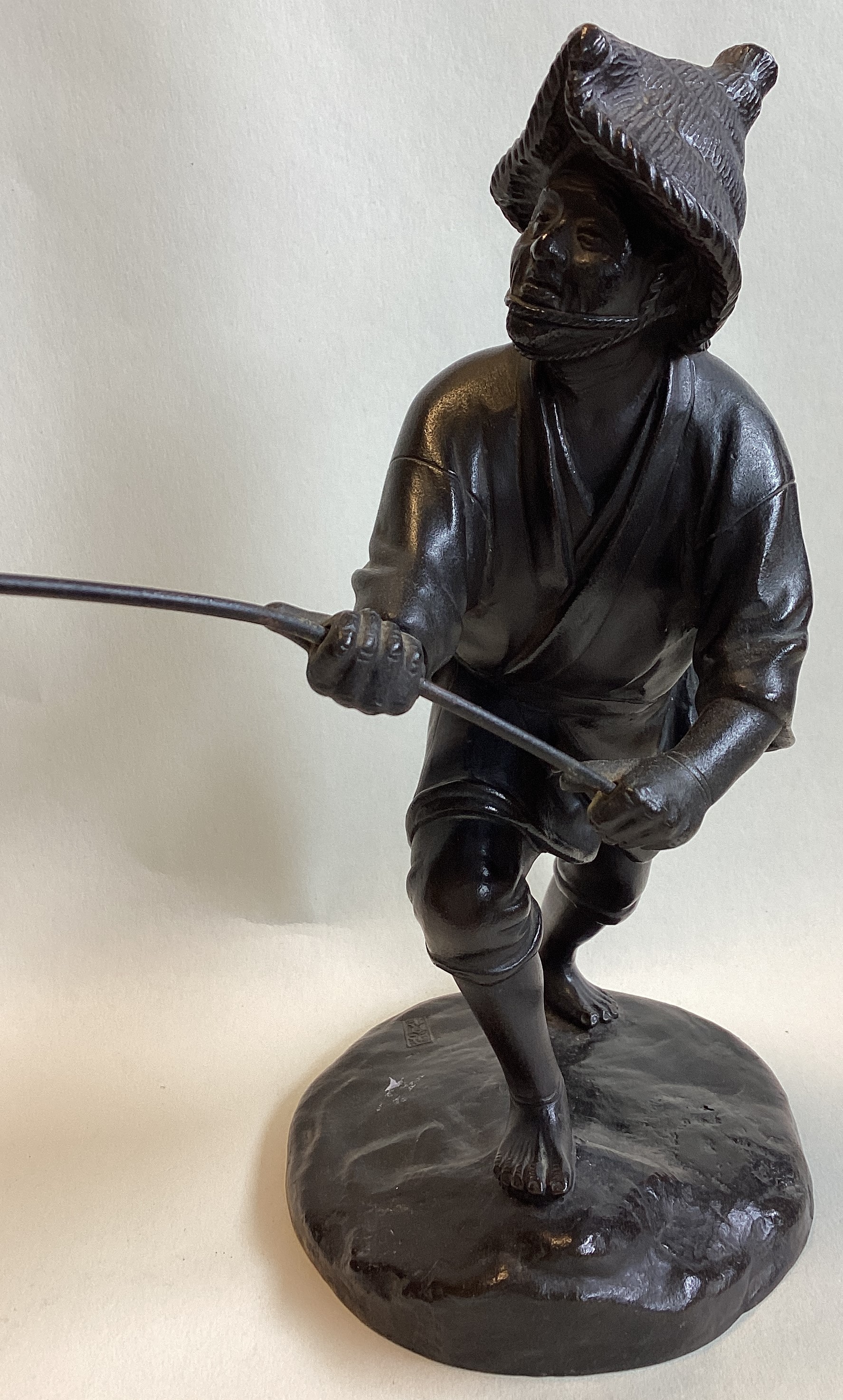 A good Chinese bronze of a gent fishing. Seal mark to base. - Image 2 of 5
