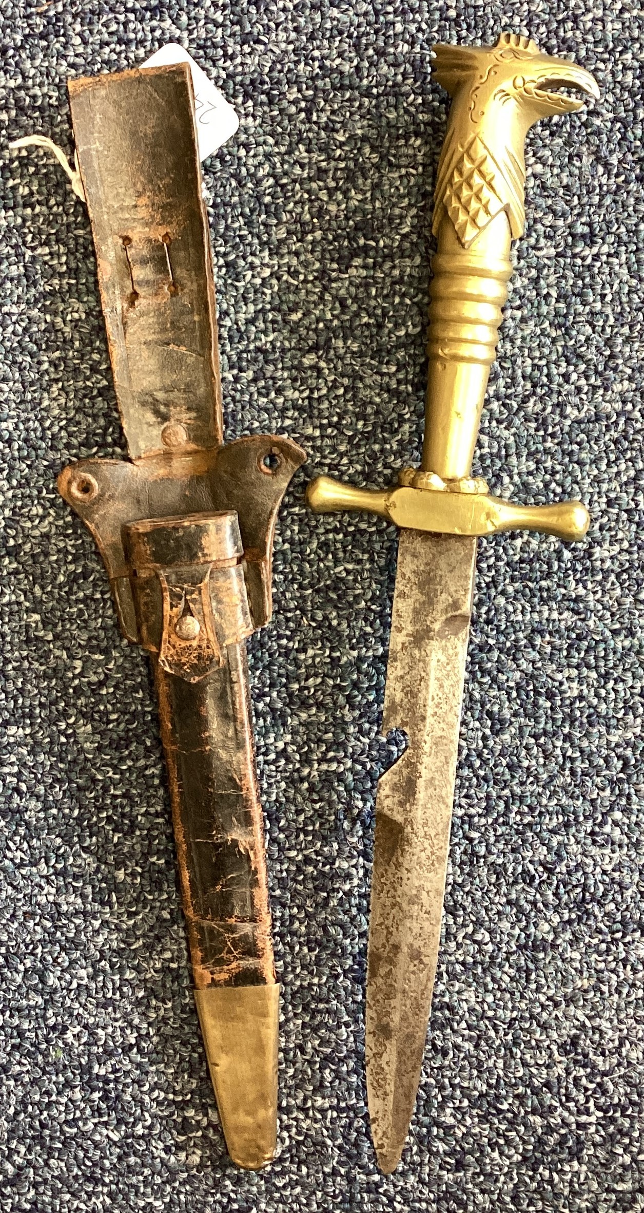 An Italian Youth dagger with leather scabbard. - Image 2 of 3