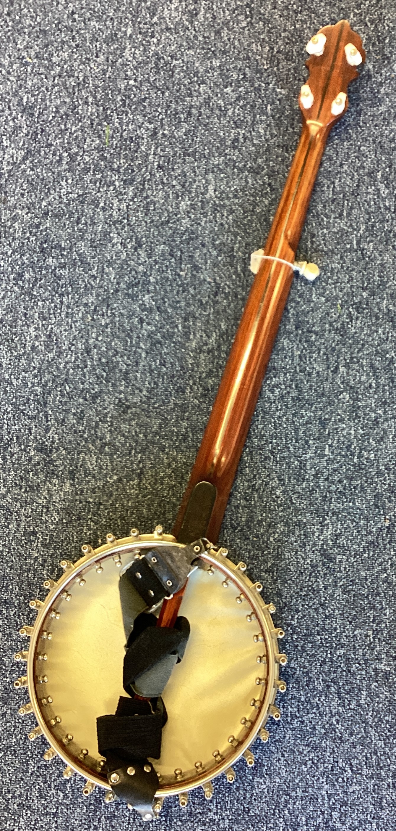 A good quality five-string banjo. - Image 3 of 3
