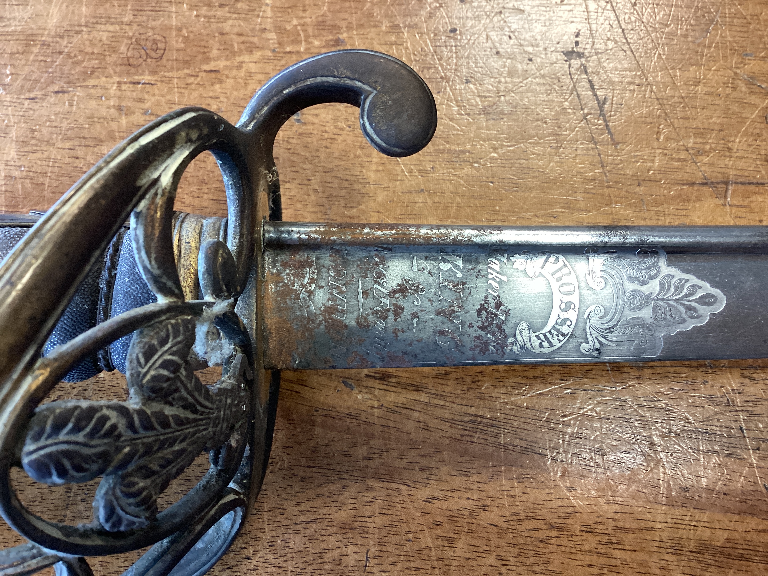 A rare Welsh Fusiliers 1822 pattern Officer's Sword together with a dagger. - Image 3 of 8