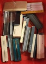 A collection of old fountain pens etc.