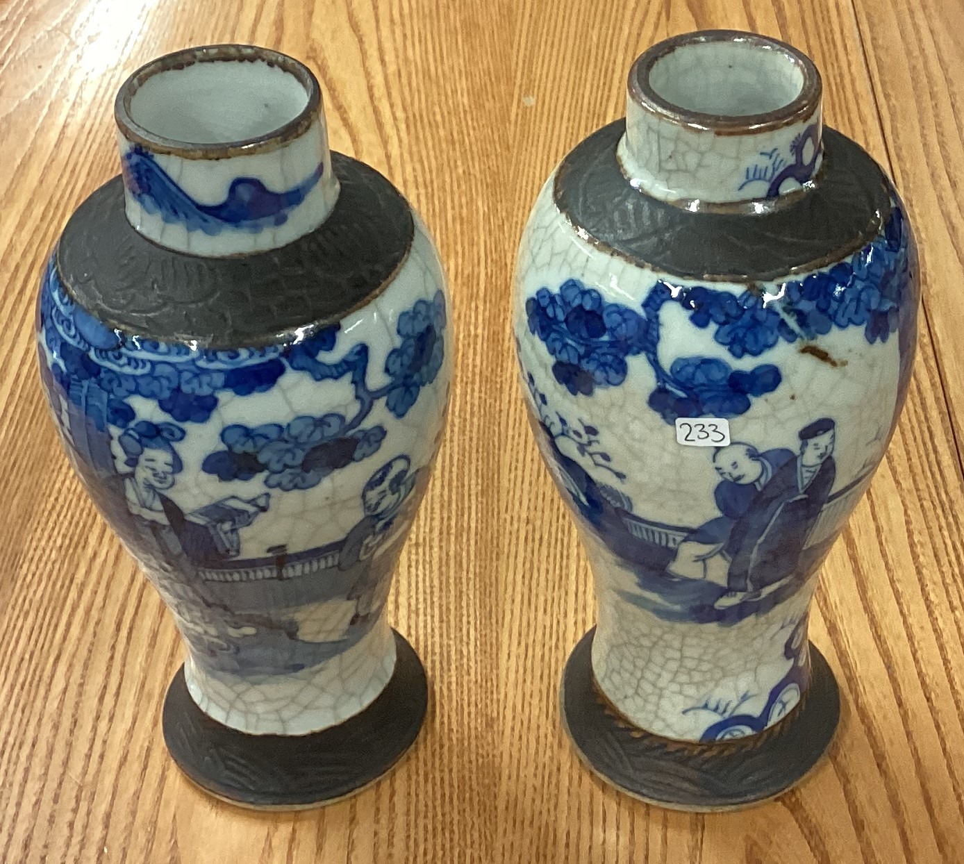 A pair of Chinese crackleware vases.