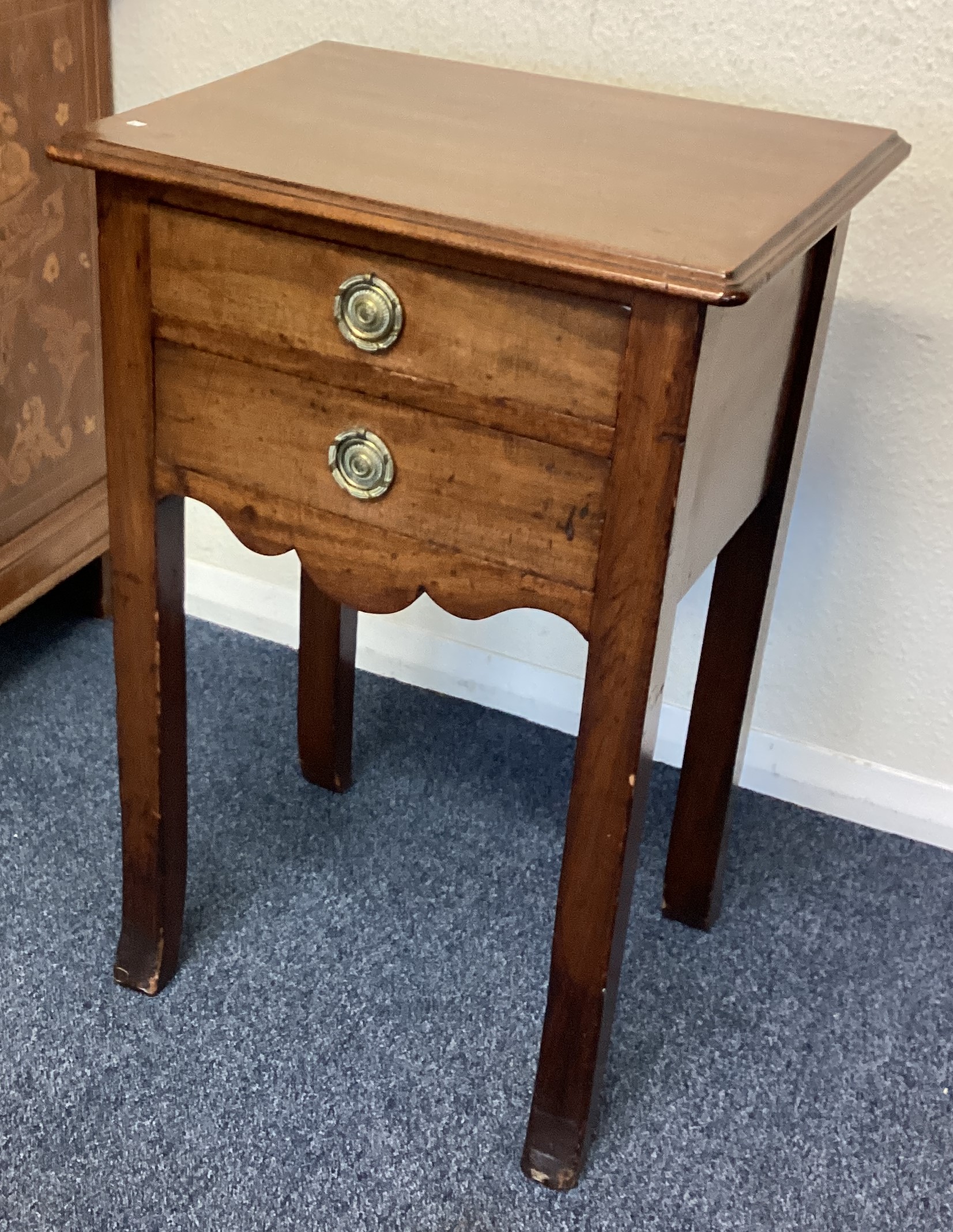 A Georgian mahogany two-drawer side table. - Image 2 of 2