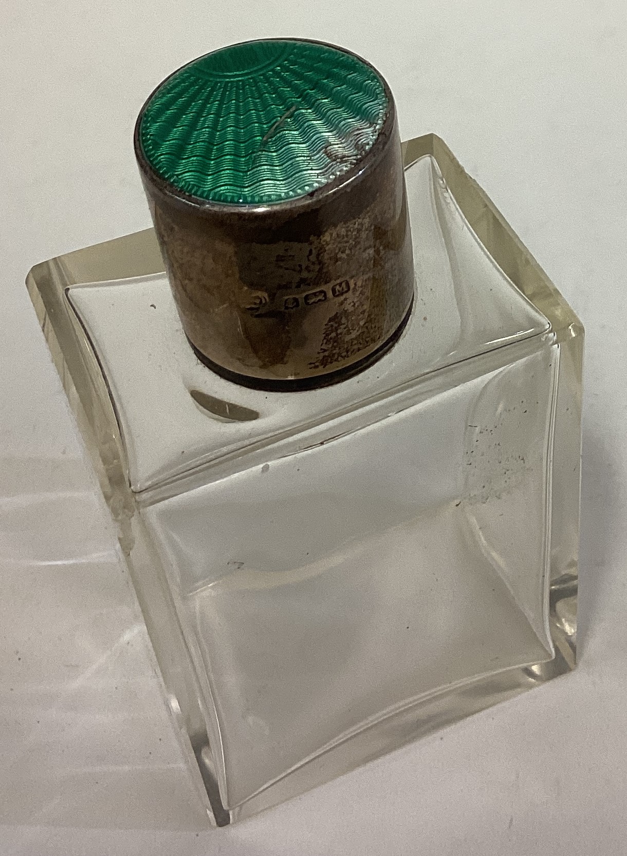 A silver and enamelled scent bottle. - Image 2 of 3