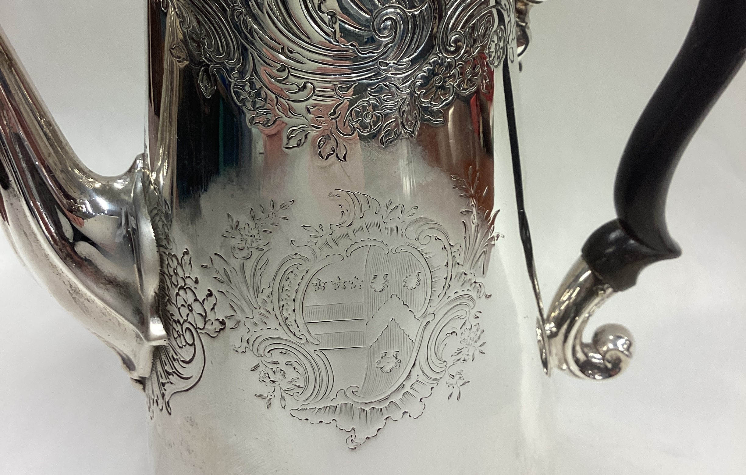 A George II silver coffee pot in the Rococo style. - Image 3 of 5