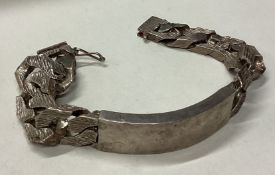 A heavy silver bracelet. London 1975.