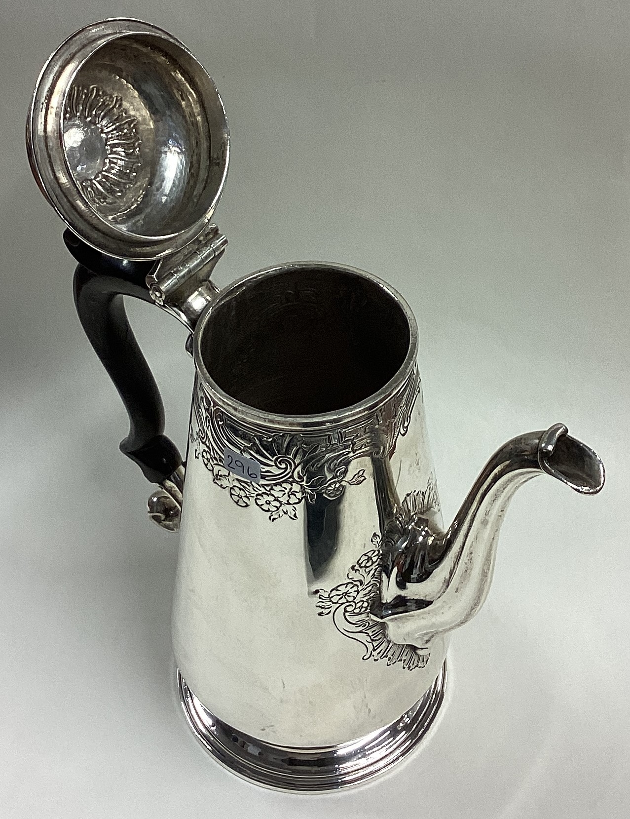 A George II silver coffee pot in the Rococo style. - Image 4 of 5