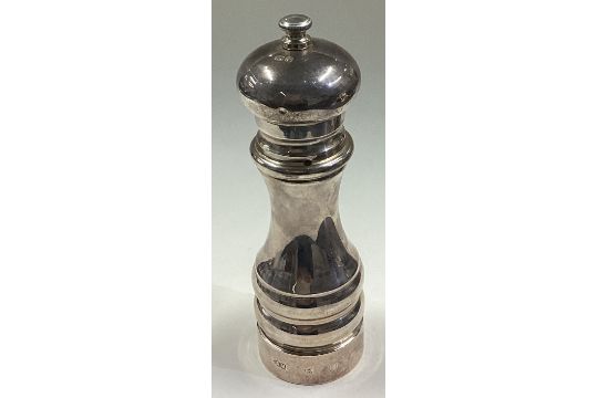 A large silver pepper mill. - Image 1 of 3