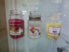 +VAT 3 various scented Yankee candles