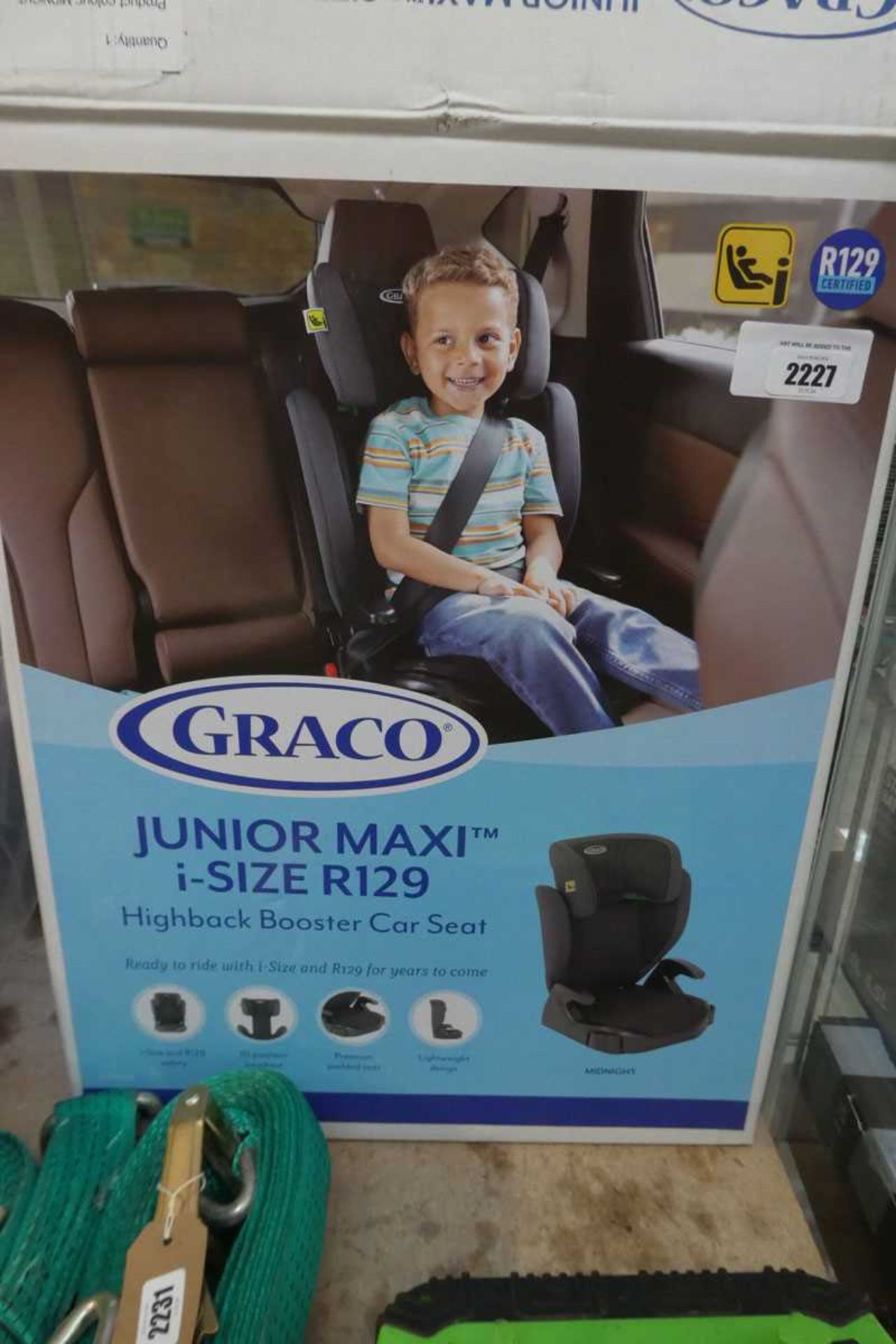+VAT Boxed Graco Junior Maxi high back booster car seat with Britax Romer Junior car seat