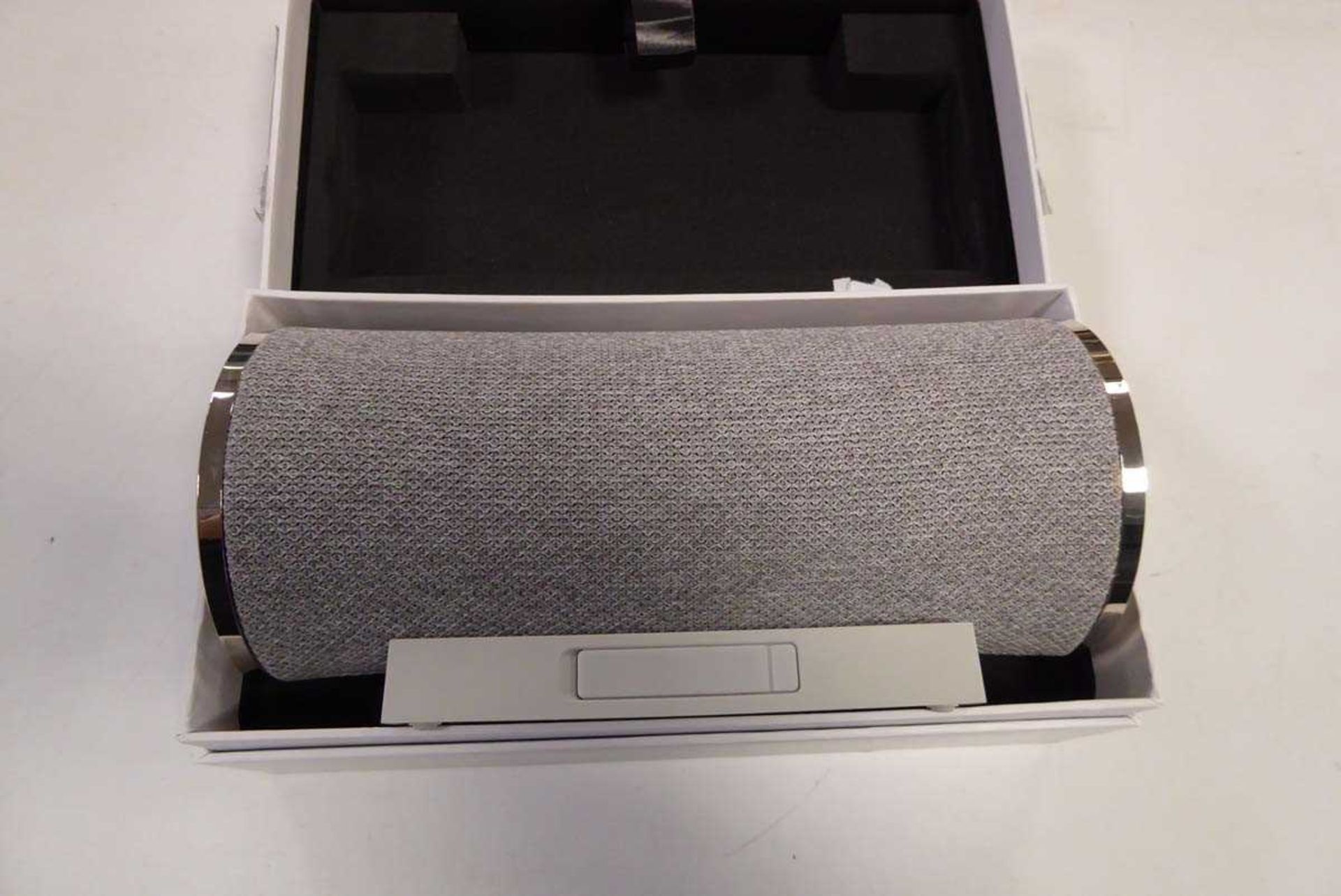 +VAT Boxed Sudio bluetooth speaker - Image 2 of 2