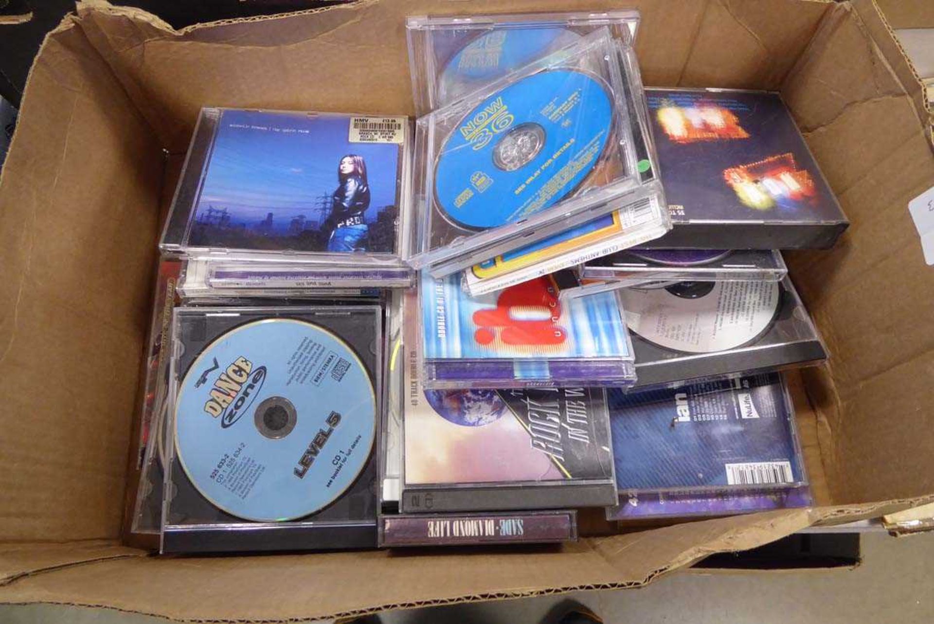 Box of CDs and box of records inc. 78s and albums