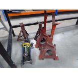 4 axle stands and small trolley jack