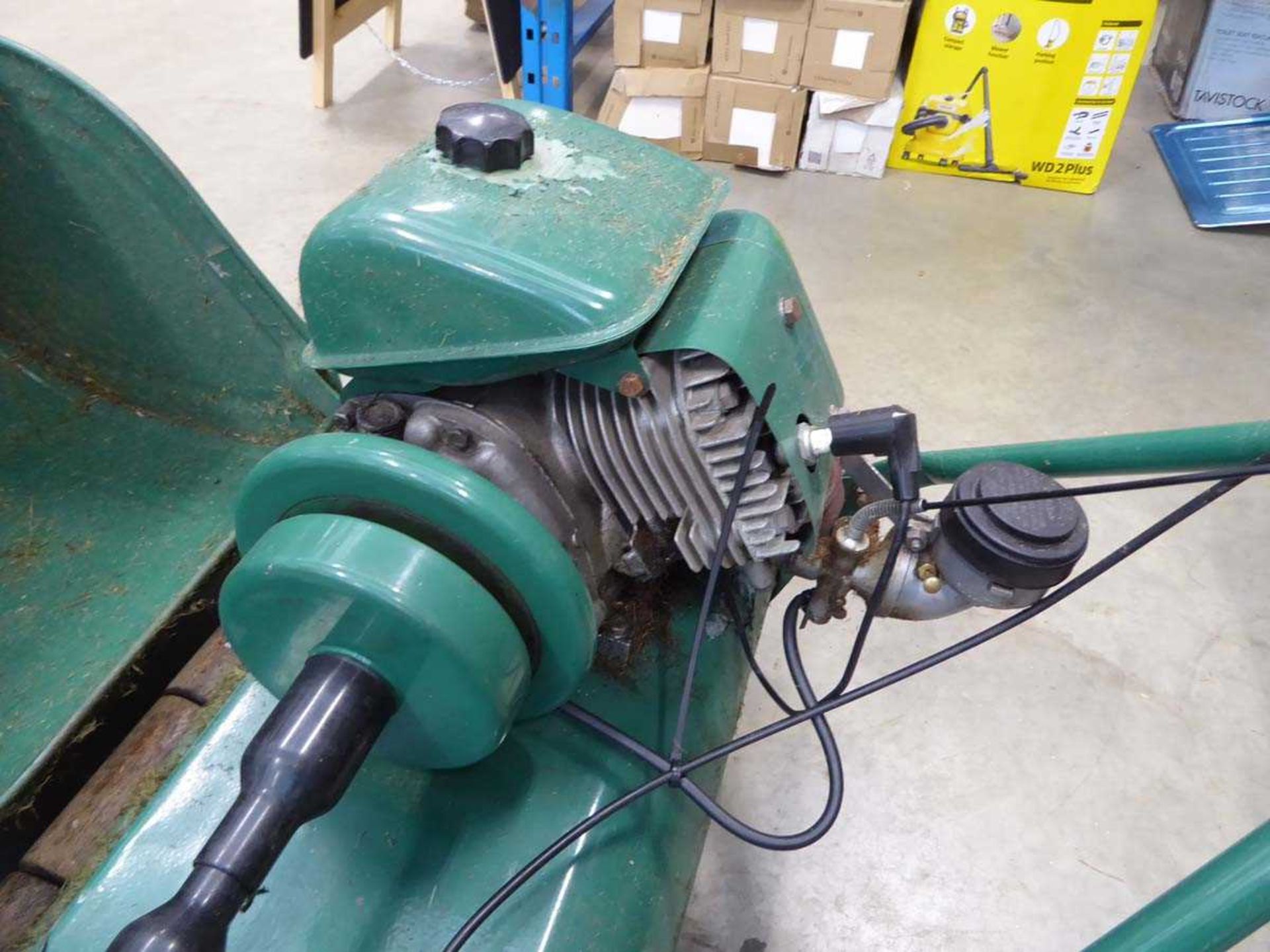 Ransomes Marquess petrol powered cylinder mower complete with grass box - Image 3 of 4