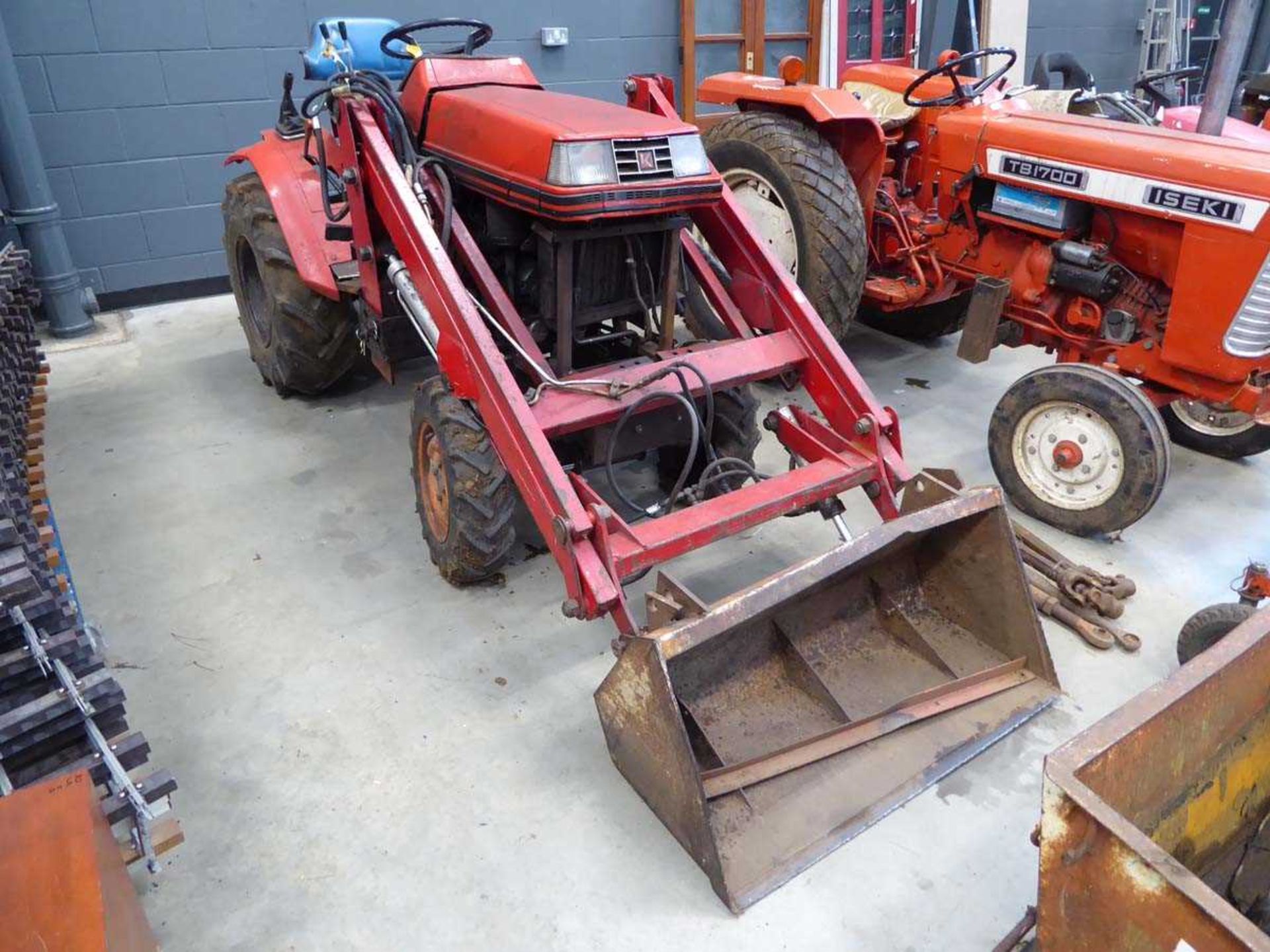 Kubota four wheel drive compact tractor with fore loader - Image 2 of 10