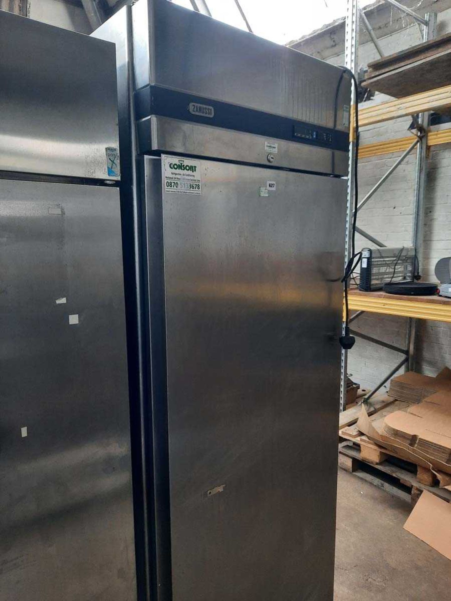 75cm Zanussi single door fridge - Image 3 of 6