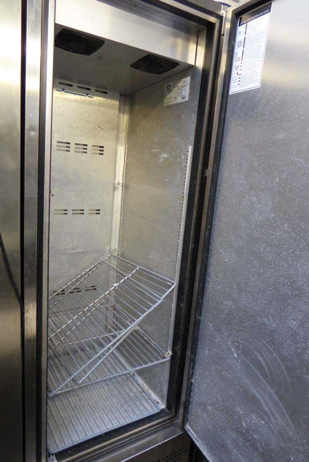 60cm Foster FSL400H single door fridge - Image 2 of 2