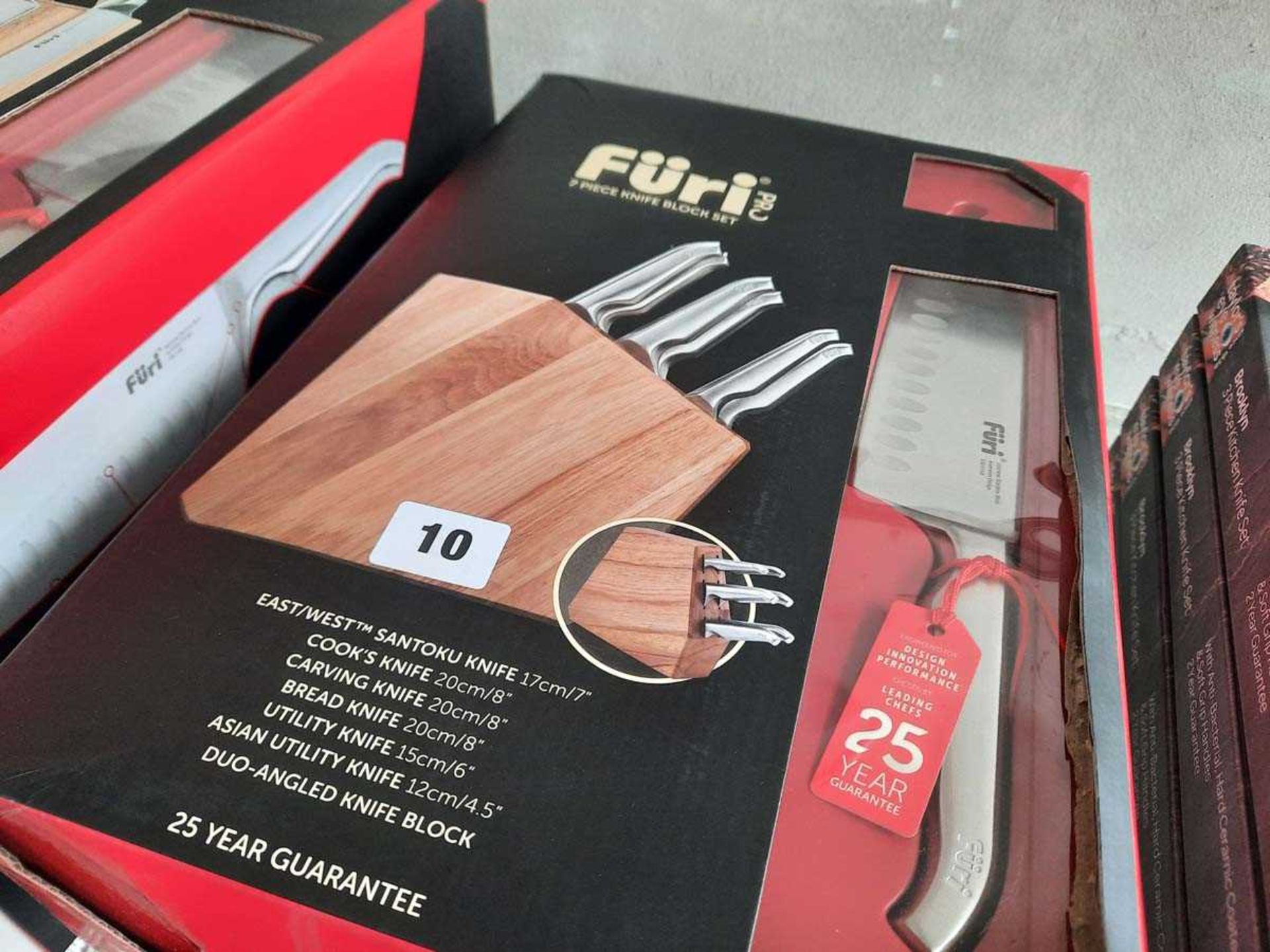Furi Pro 7 piece knife block set - Image 3 of 3