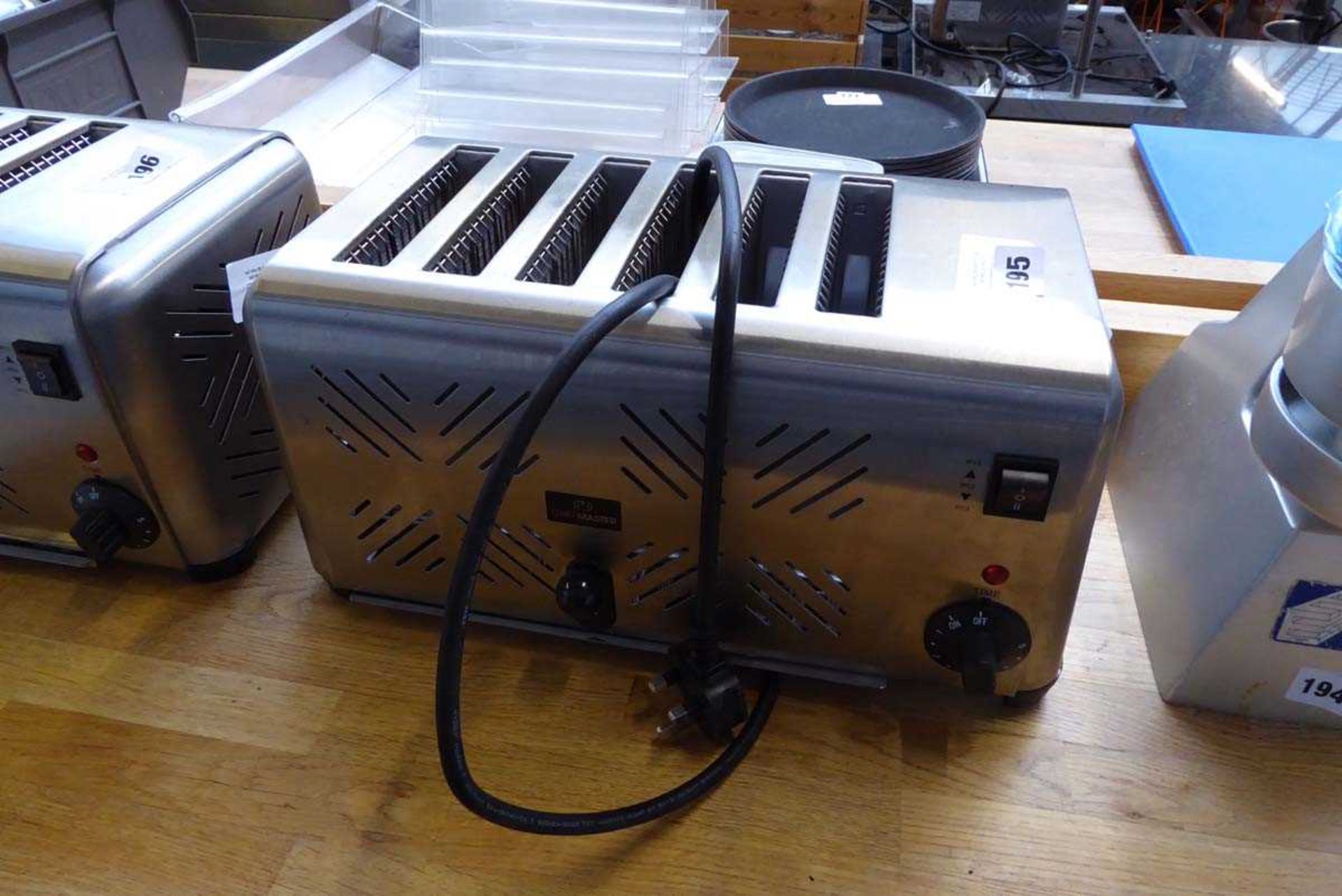 +VAT ChefMaster 6 slice toaster